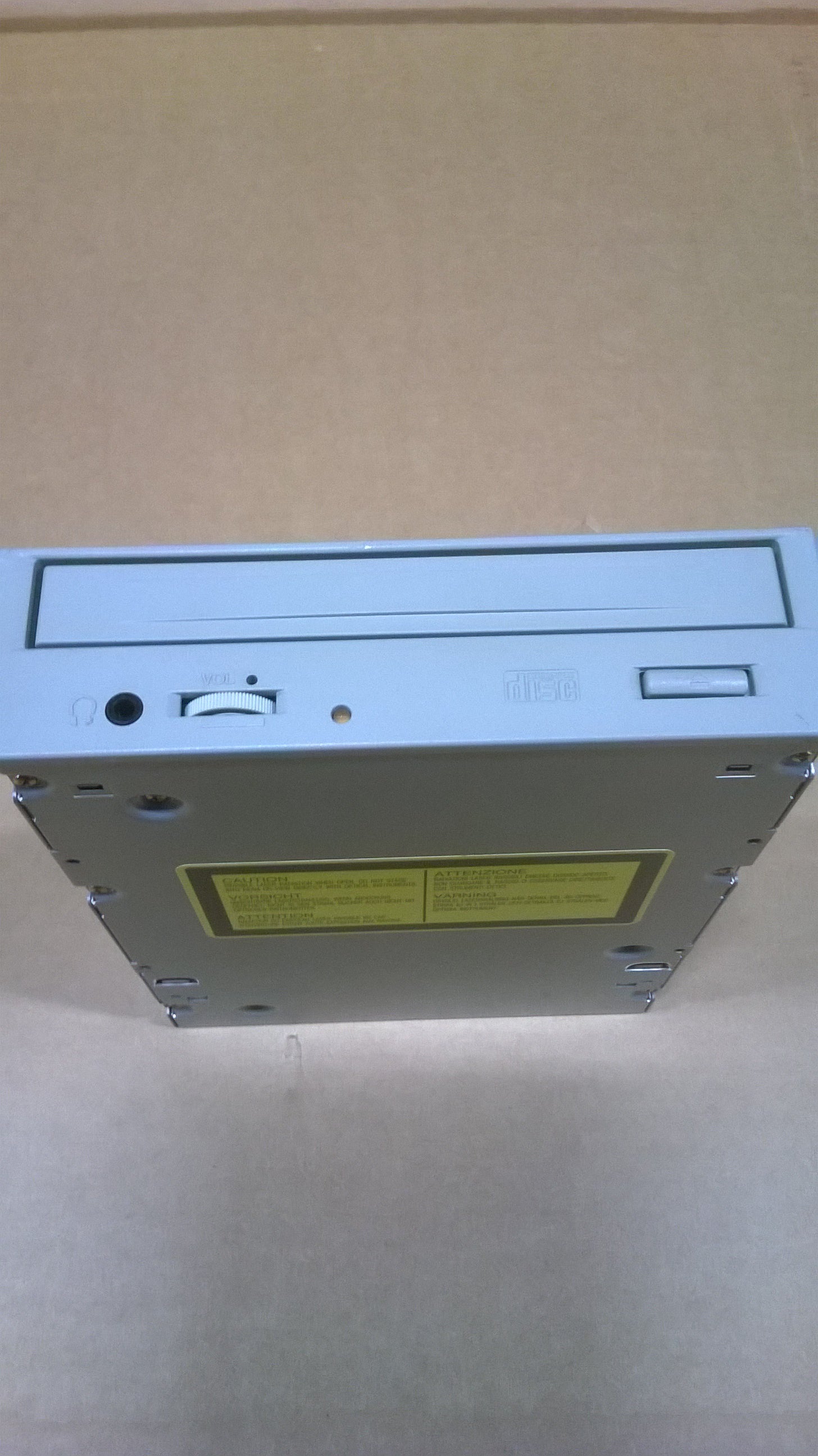 Mitsumi CRMC-FX4820T Internal 48x CD-ROM IDE Drive ( D4389-60031 CRMC-FX4820T    Mitsumi )