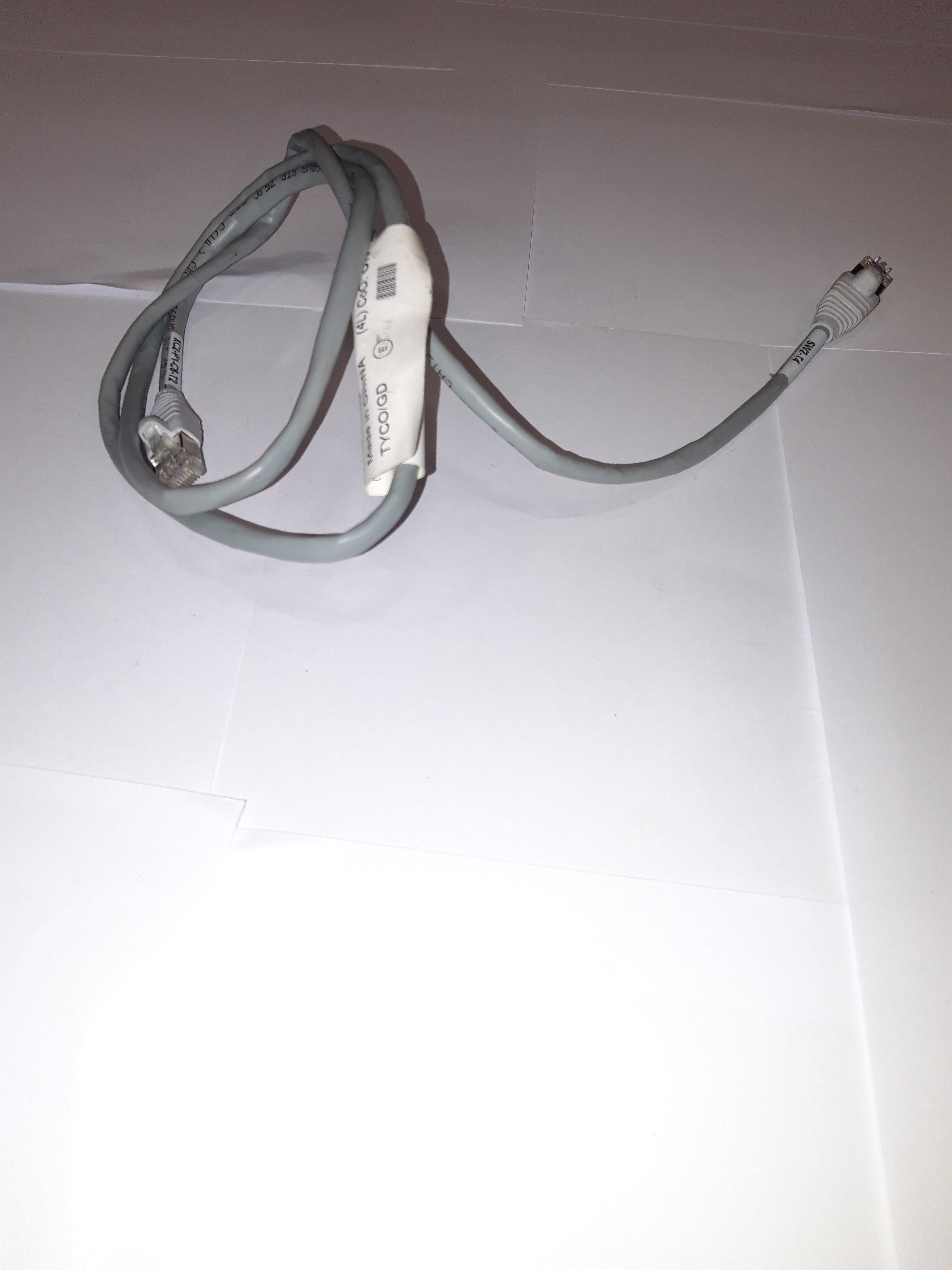 IBM Cable CEC 2 (Lower) to Ethernet Grey 1.2m (22R0996 USED)