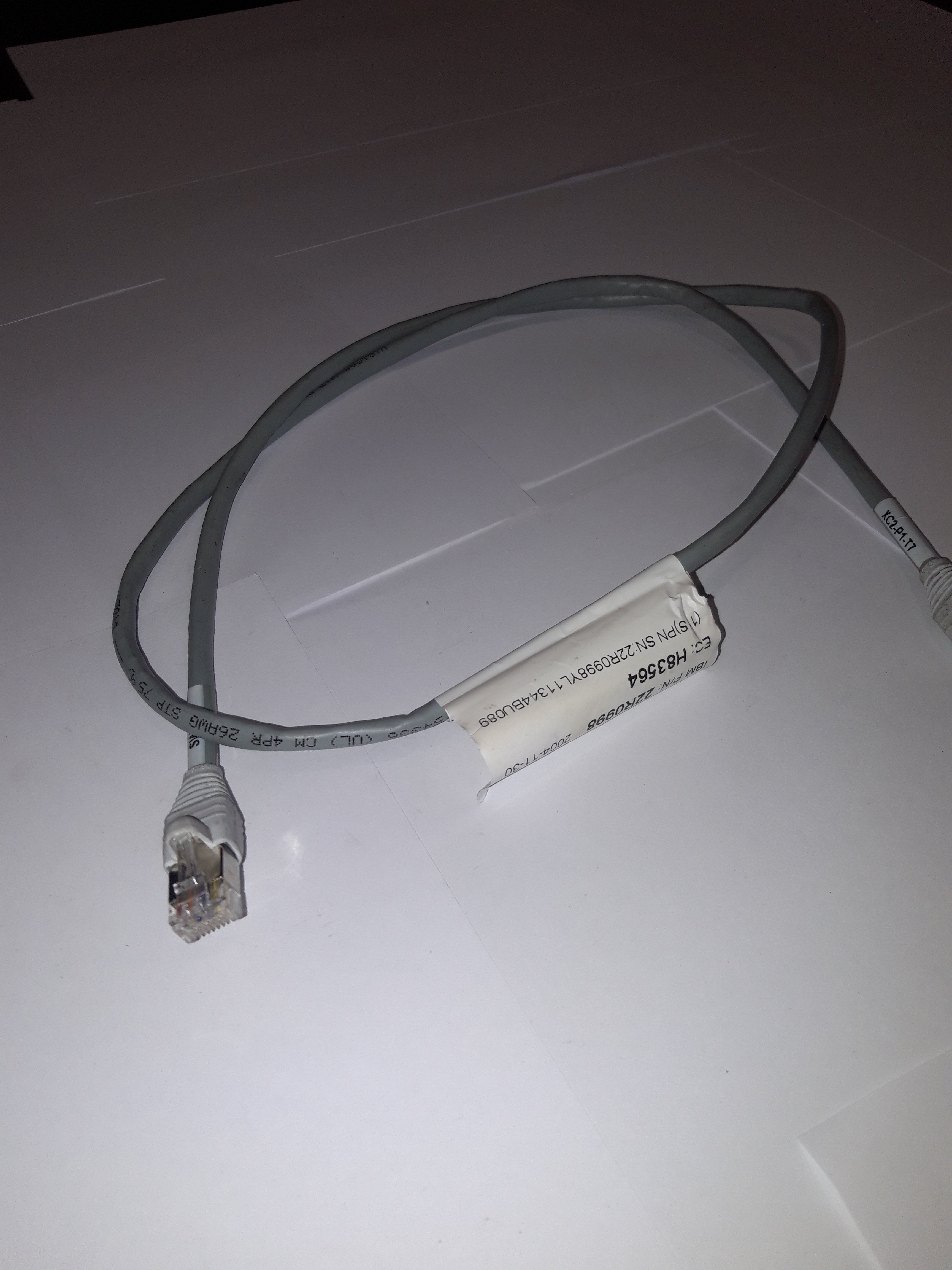 IBM Cable CEC 2 to Ethernet Grey 1.2m (22R0998 USED)
