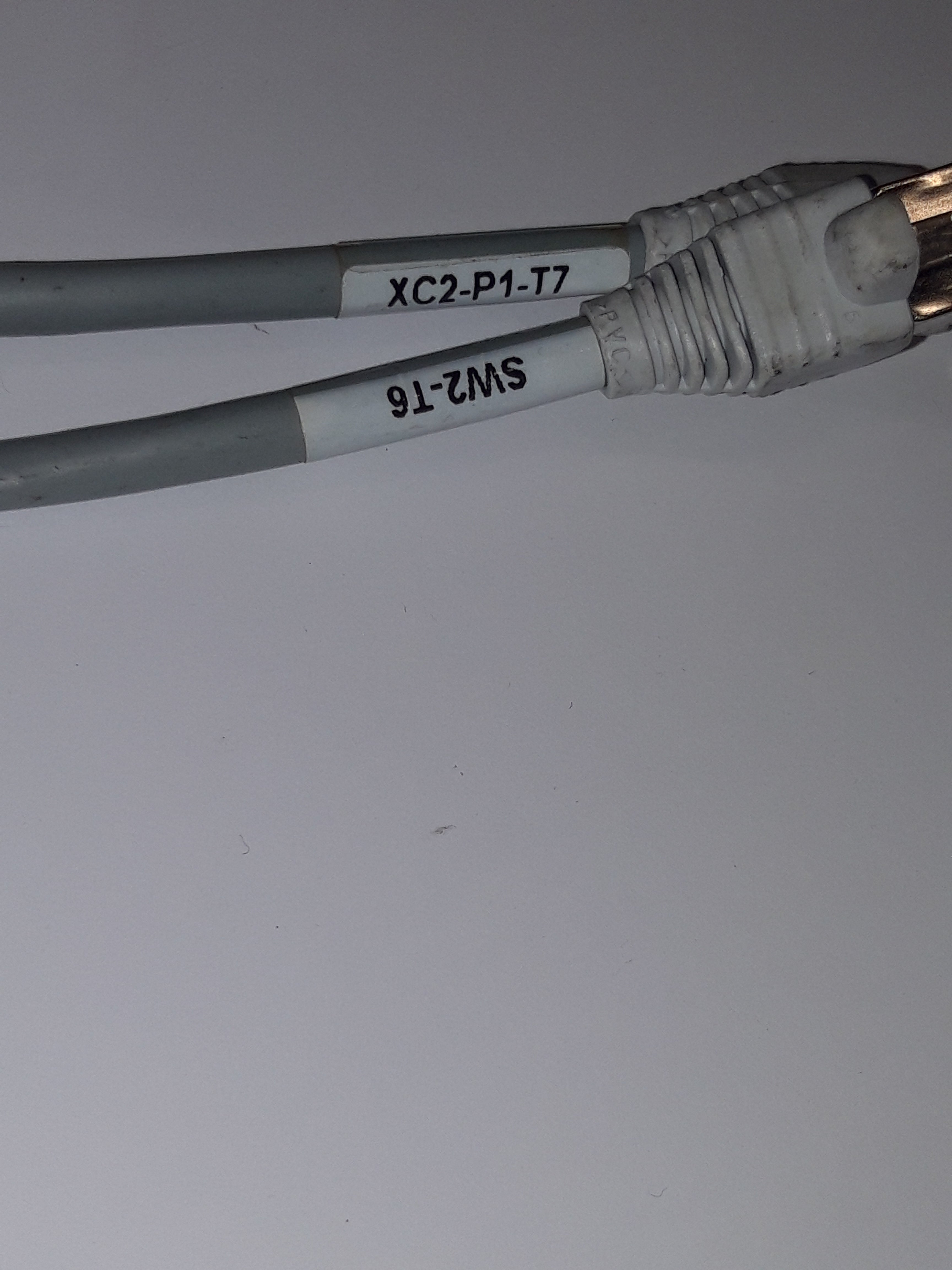 IBM Cable CEC 2 to Ethernet Grey 1.2m (22R0998 USED)