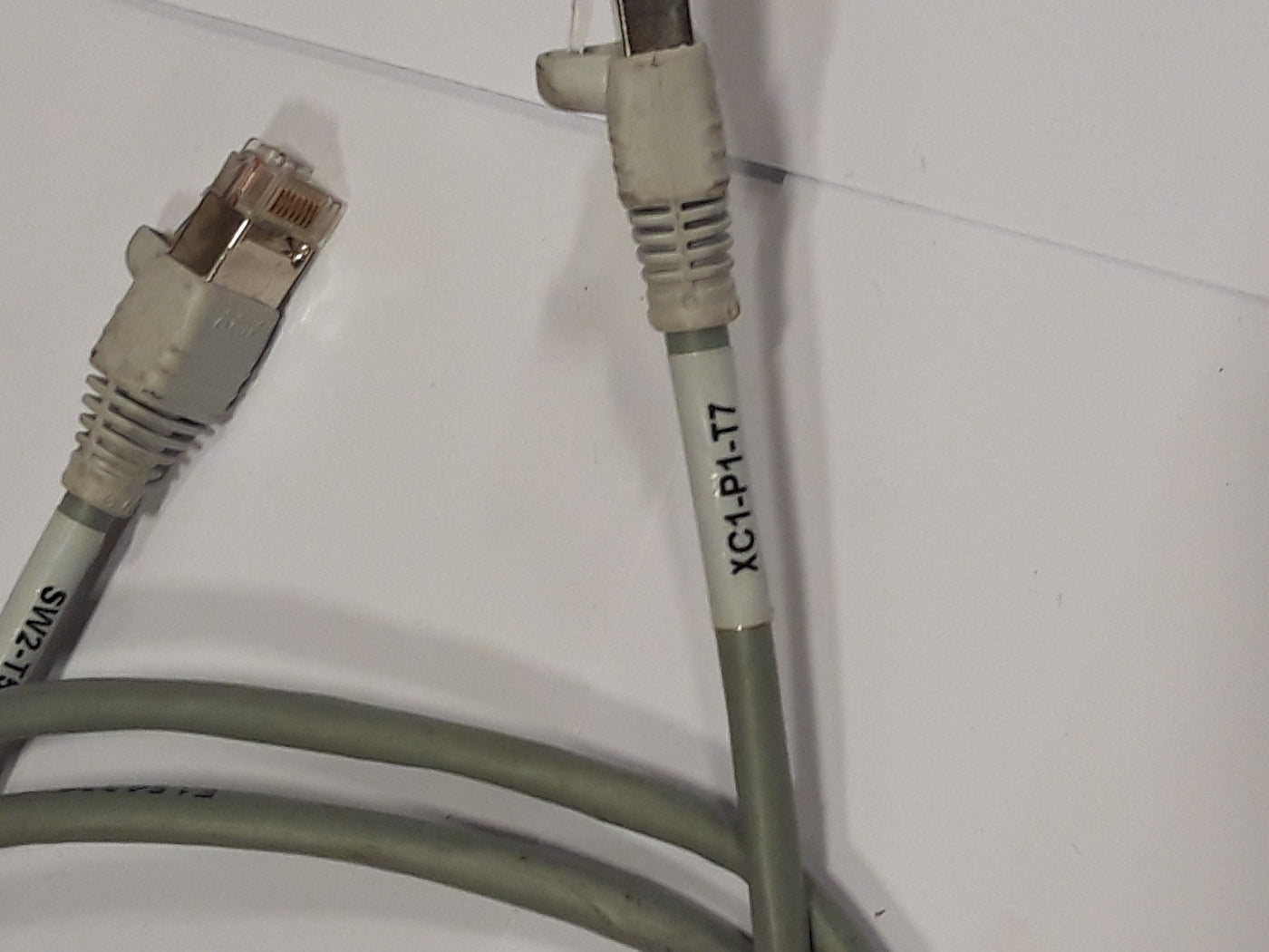 IBM Cable CEC 1 (Upper) to Ethernet Grey 1.0m (22R0997 USED)