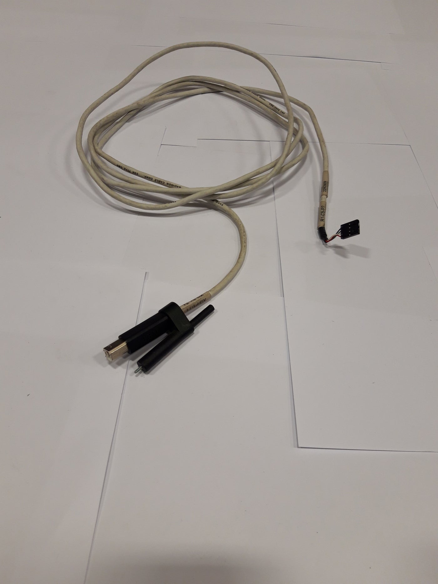 IBM Cable I/O Enclosure 3 to Rack Identity Card 2.3m (22R2909 USED)