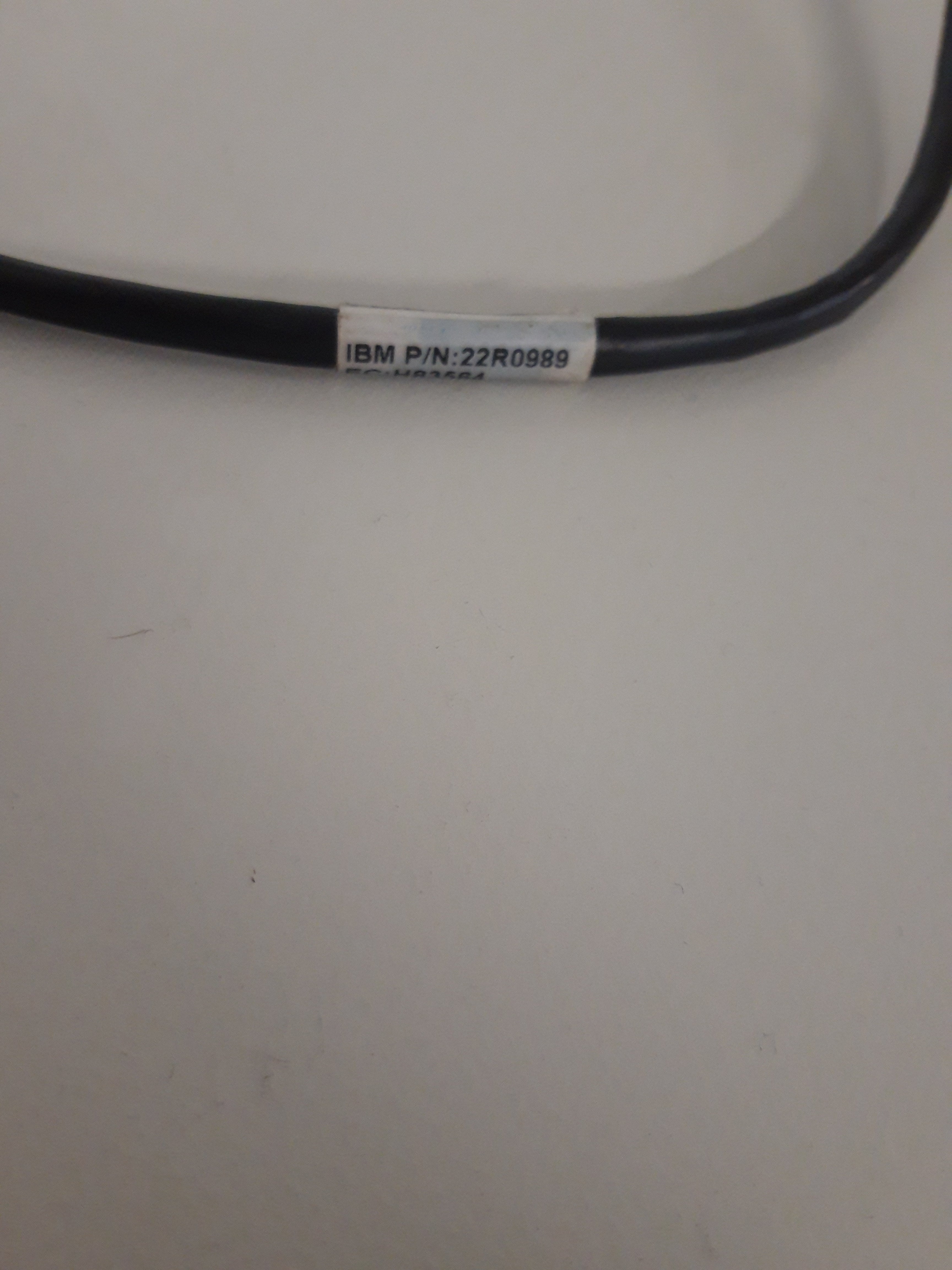 IBM Cable HMC to Ethernet Switch 1/T1 1.0m (22R0989 USED)