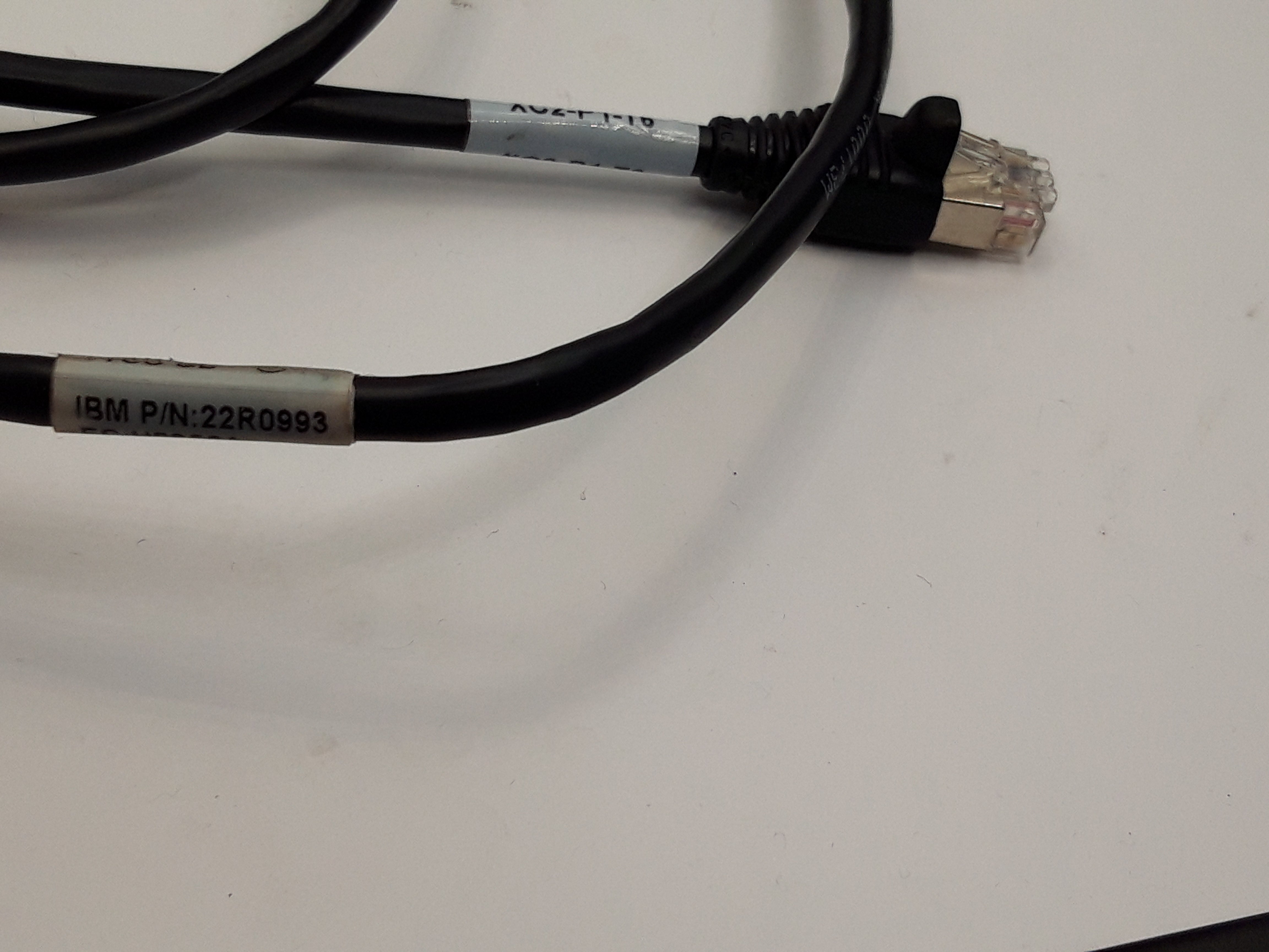 IBM Cable CEC 2 to Ethernet 1.2m (22R0993 USED)
