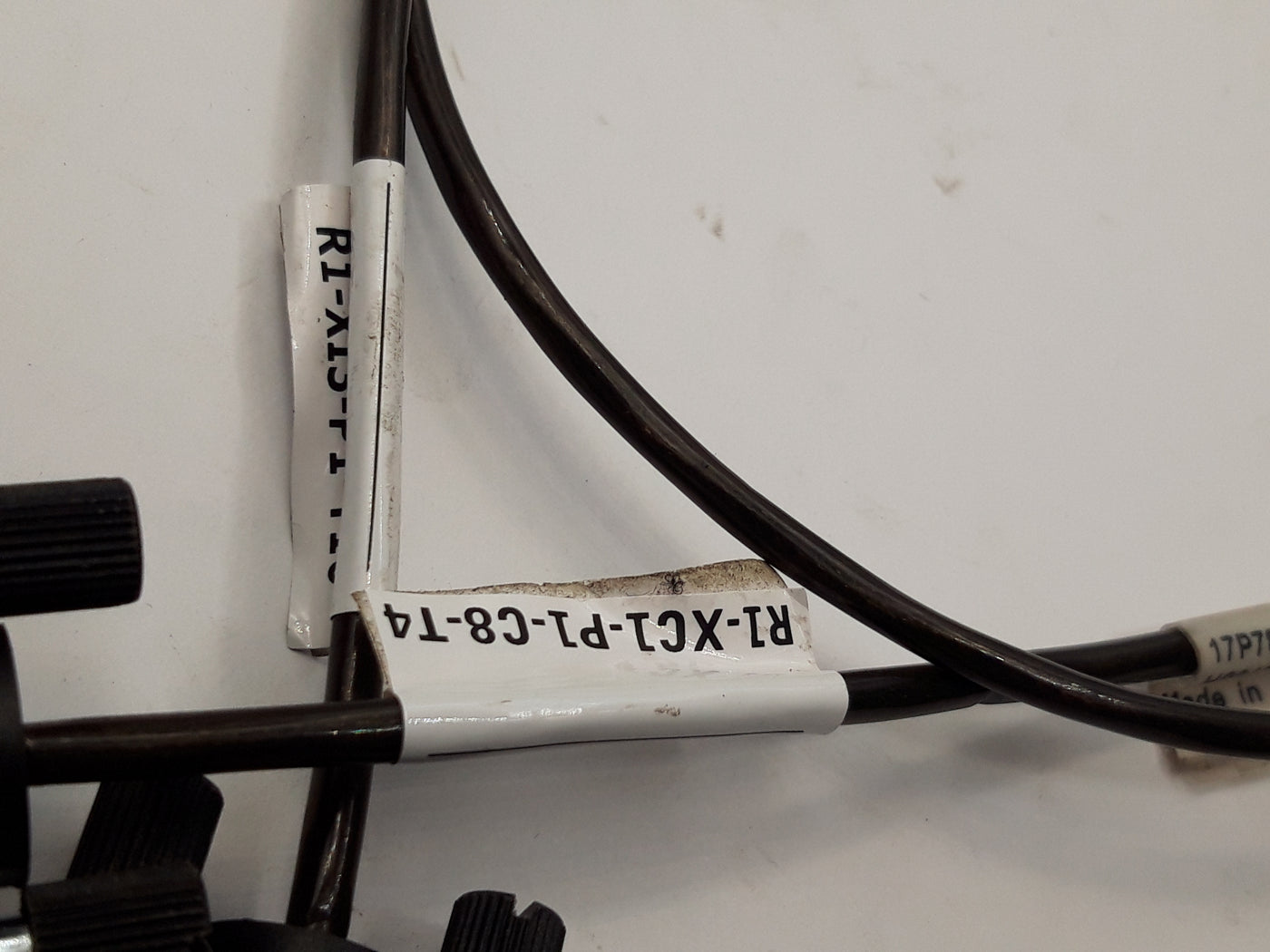 IBM DS8000 CABLE (17P7873 USED)