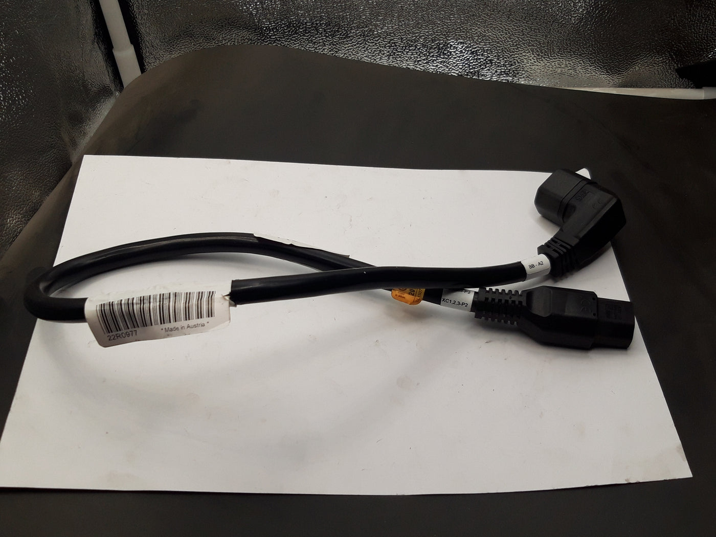 IBM T Cable ds8000 25amp 125v 1875w 2ft (22R0977 USED)