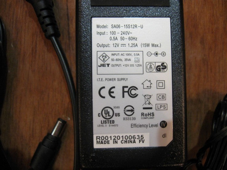 JET AC Adaptor (SA06-15S12R USED)
