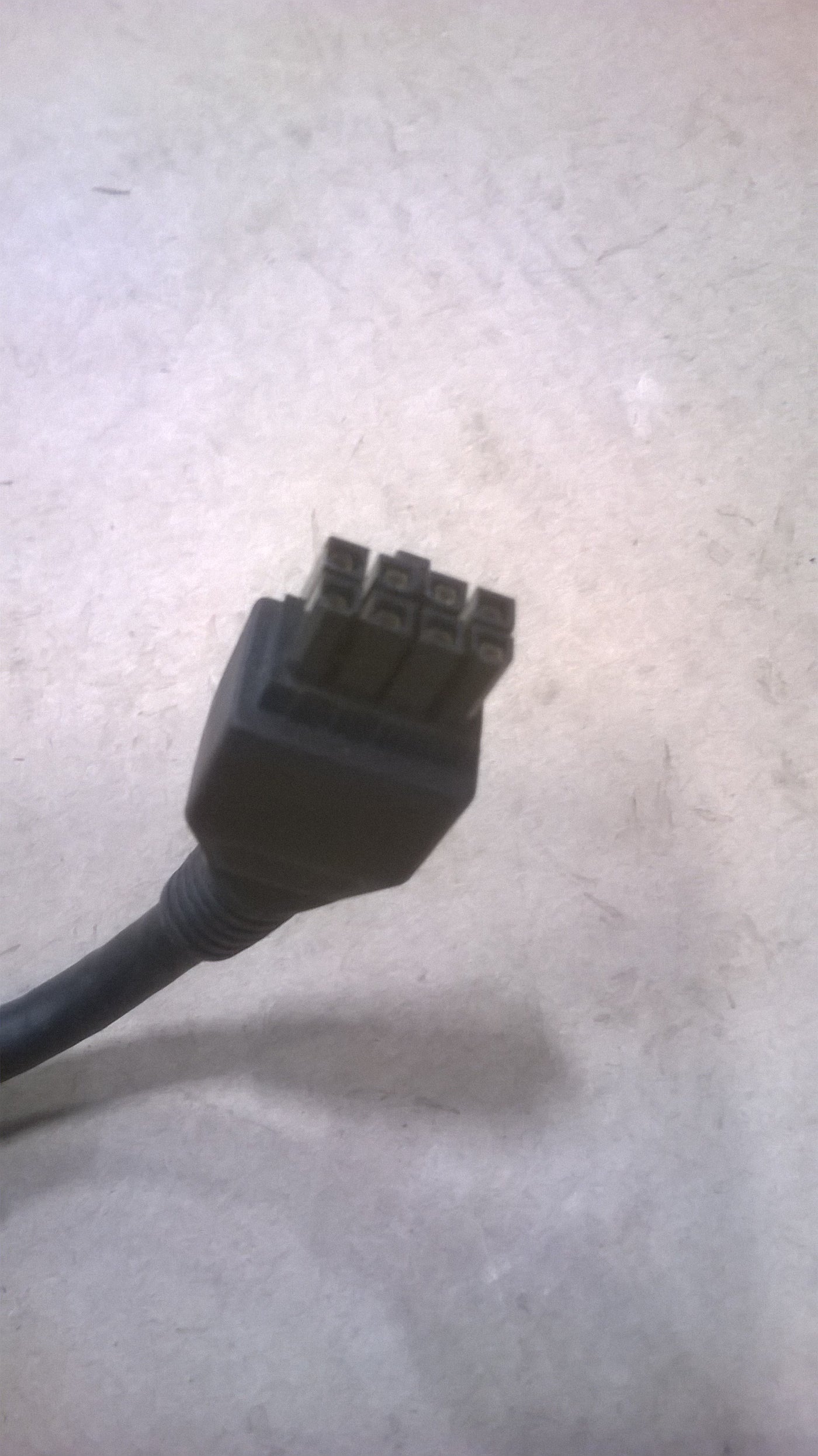DELL AC DC ADAPTER FOR OPTIPLEX PCS (  Y2515 USED )