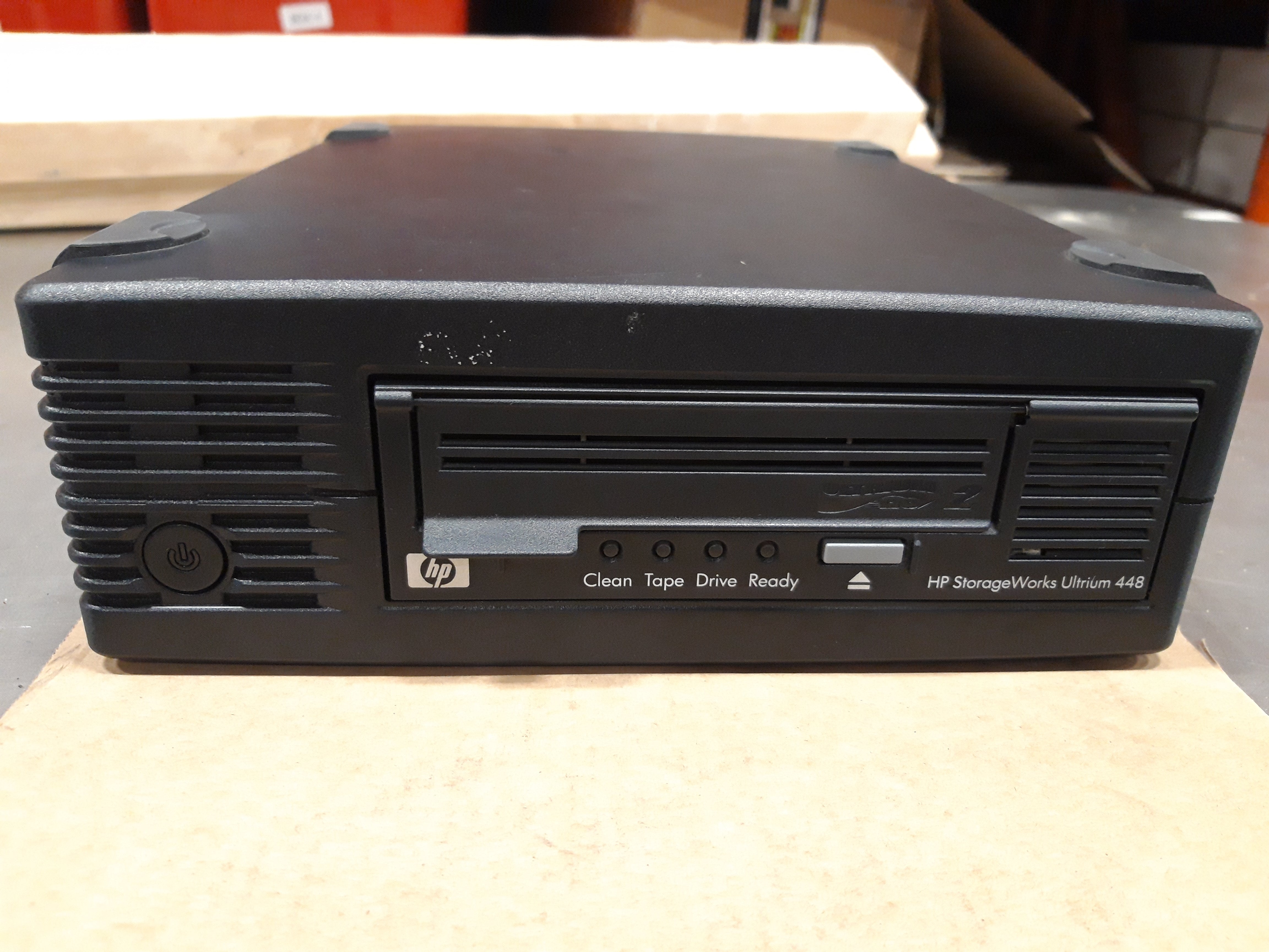 HP storage works ultrium 448 Tape Drive (DW017-69202    378468-002 Used) With PSU