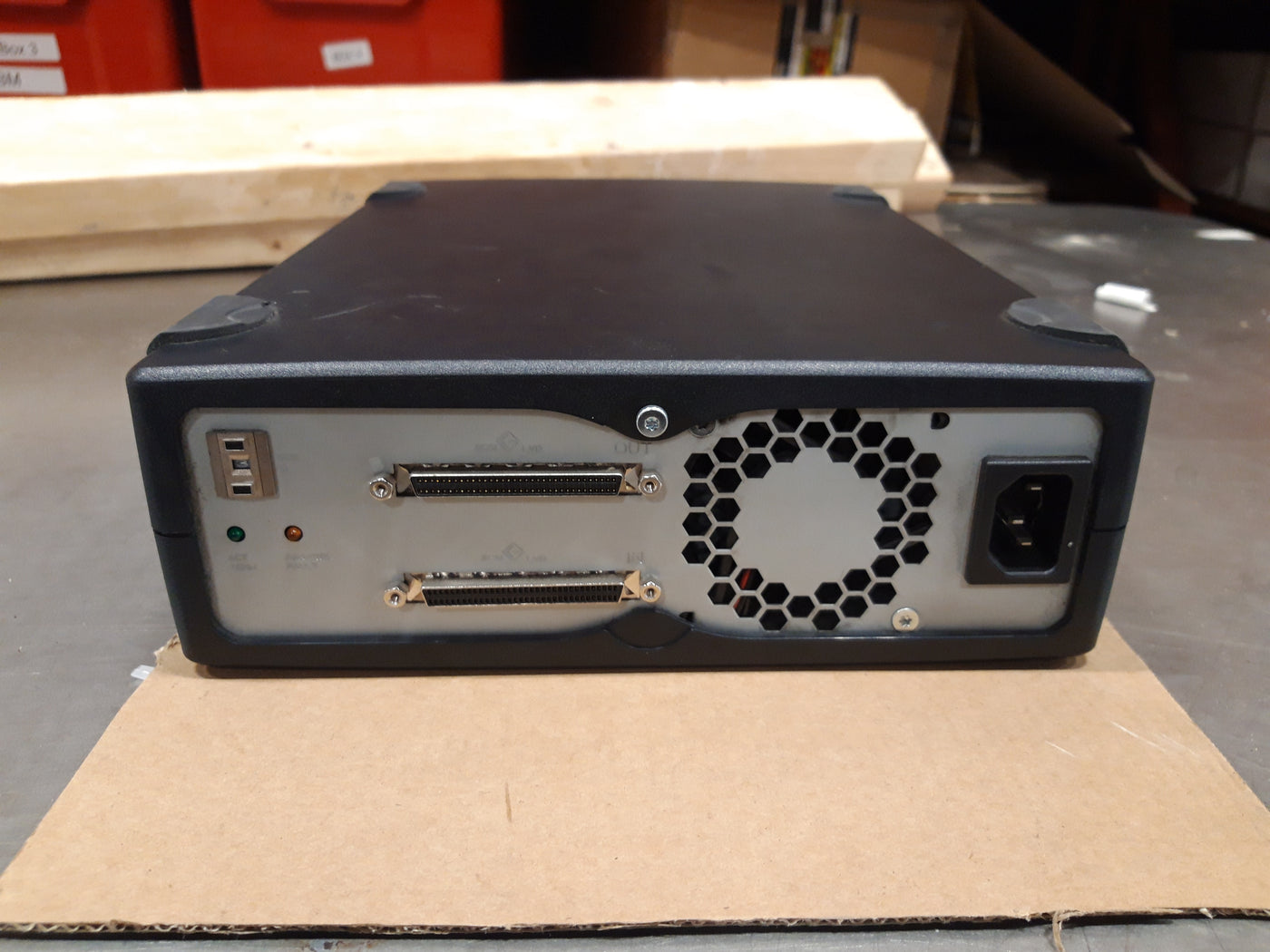 HP storage works ultrium 448 Tape Drive (DW017-69202    378468-002 Used) With PSU