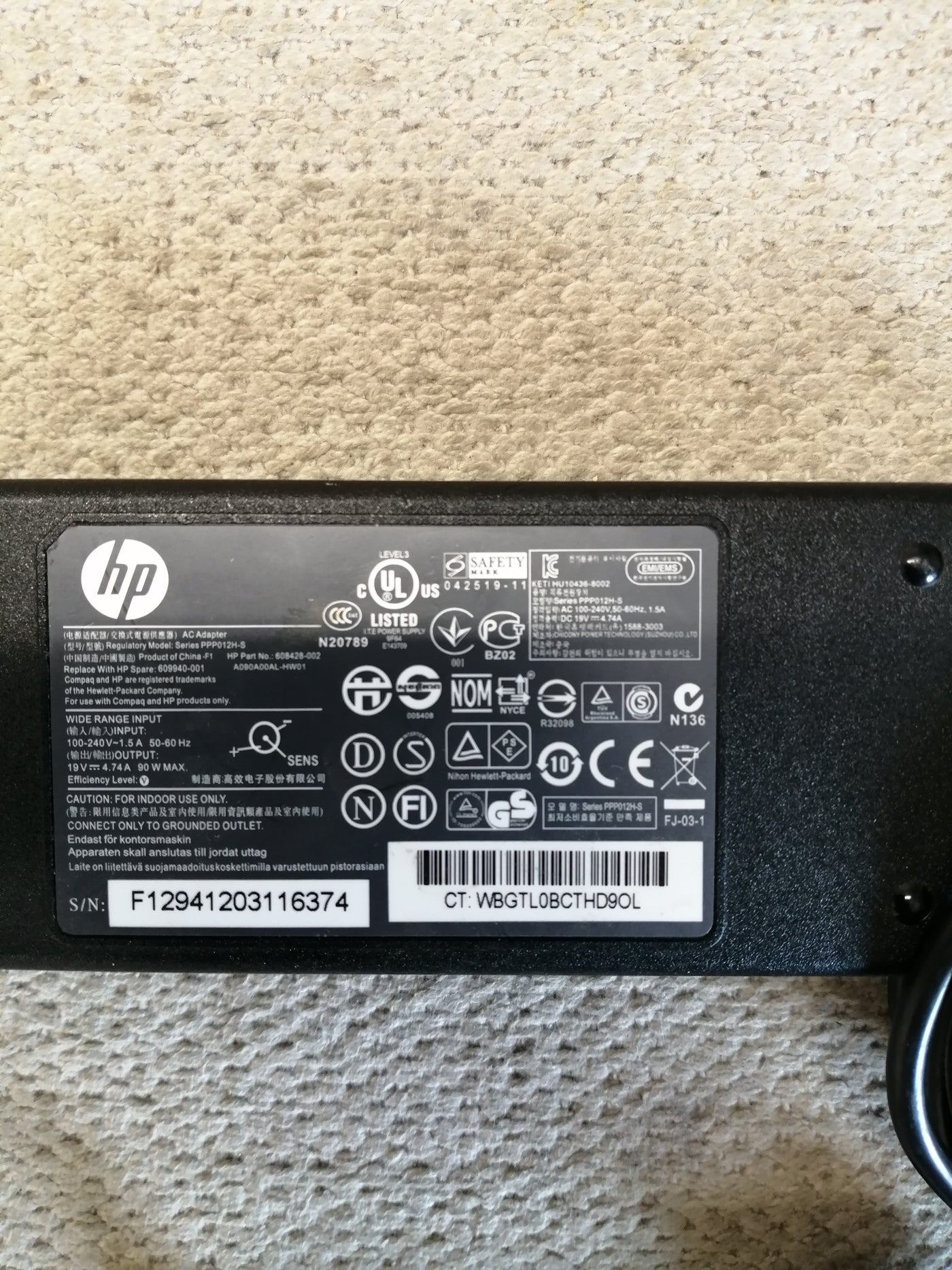 HP AC ADAPTER PPP012H-S IN 240V 1.5A OUT 19V 4.74A (608428-002 USED )