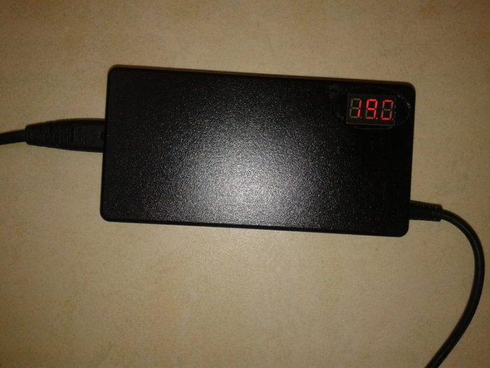 Maplin Universal Adaptor (N63KB USED)