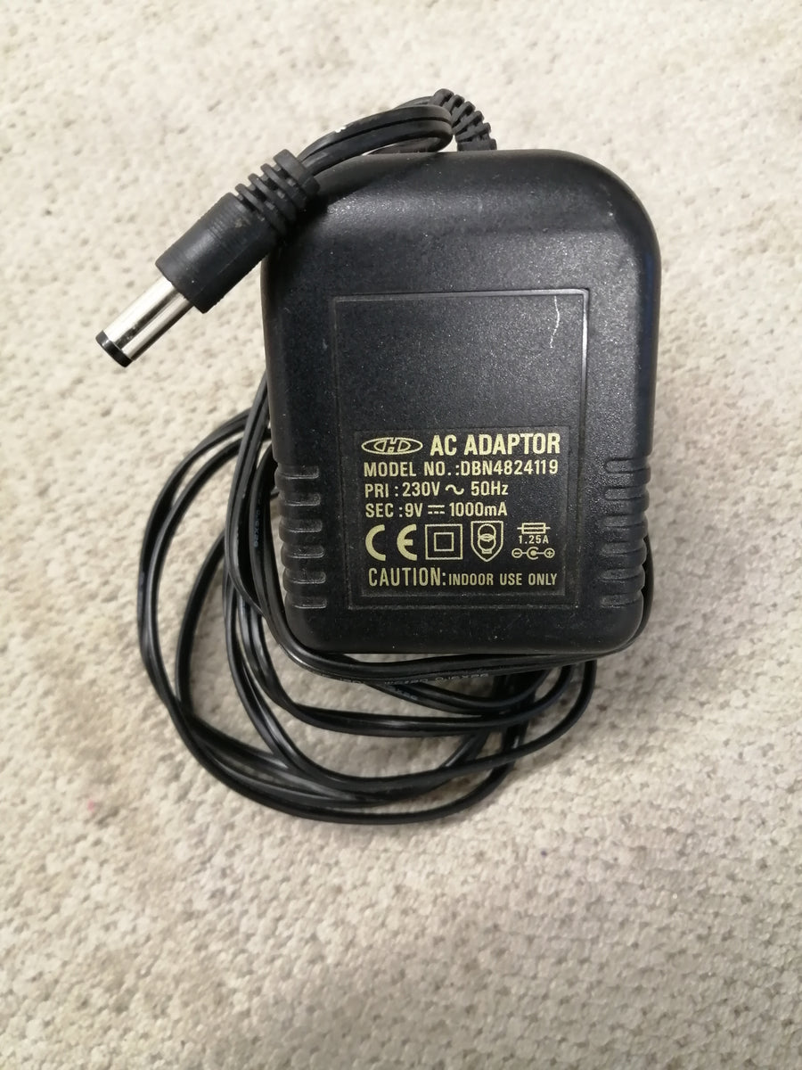 Hamiltone  AC Adapter 9V - 1.0A  ( DBN4824119 USED )