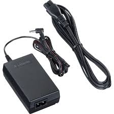 Canon Compact Power Adaptor 8.4V (CA 570 USED)