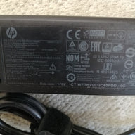 HP AC ADAPTER PPP009C IN 240 V 1.7A OUT19.5V 3.33A (854055-002 USED )