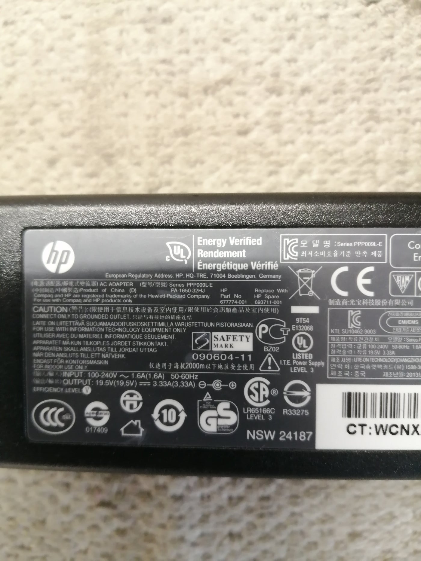 HP AC POWER ADAPTER PPP009L-E IN 240V 1.6A OUT 19.5V 3.33A ( 677774-001 USED )