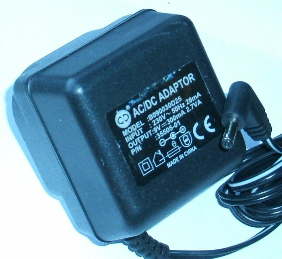 UBRANDED AC/DC Adaptor 9V (B090030D25 USED)