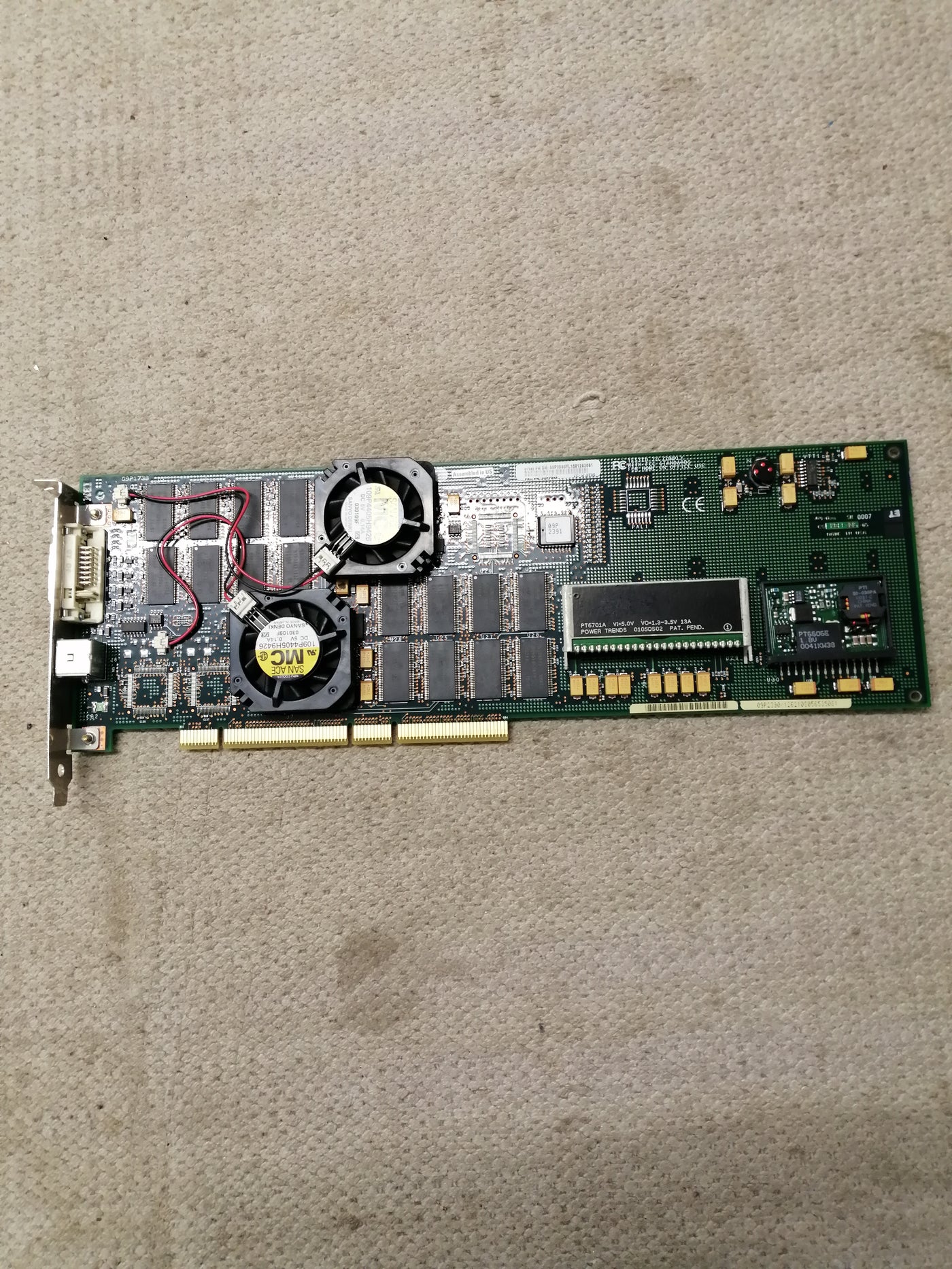 IBM GXT6000P Power PCI DVI 2-Fan Video Card 3Pin MINI DIN 64Bit ( 00P2368  USED )