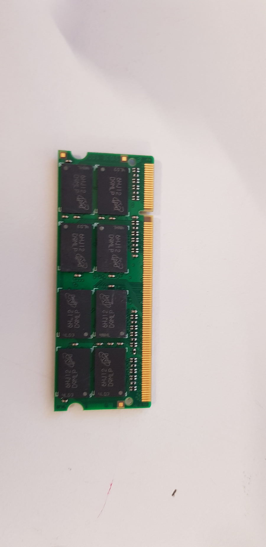 Swissbit 1GB PC 3200S DDR SDRAM 400MT/s 200-SODIMM Memory Module (SDN01G64D1BJ2MT-50R)