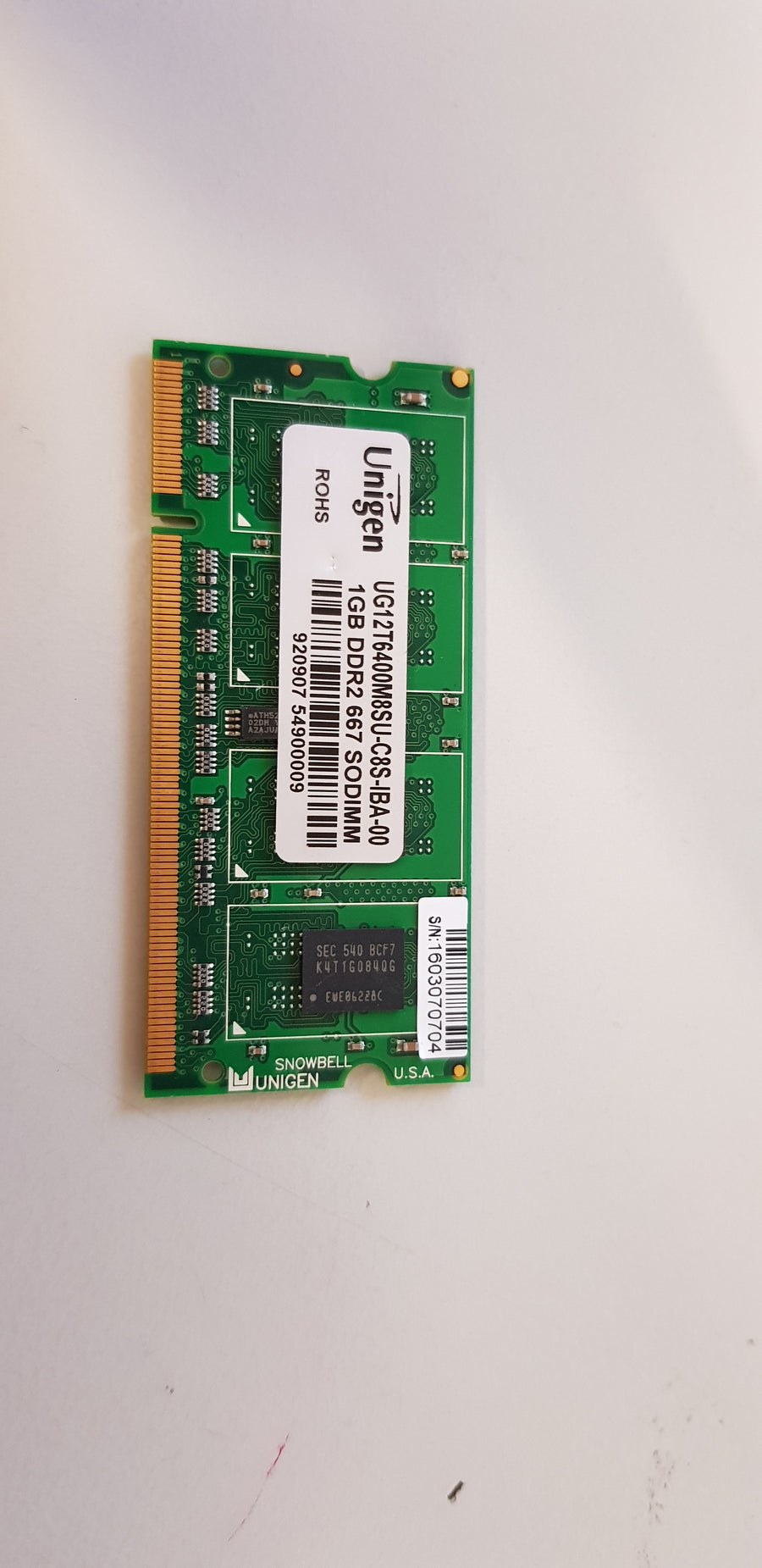 Unigen 1GB DDR2 667-SODIMM Memory Module (UG12T6400M8SU-C8S-IBA-00)