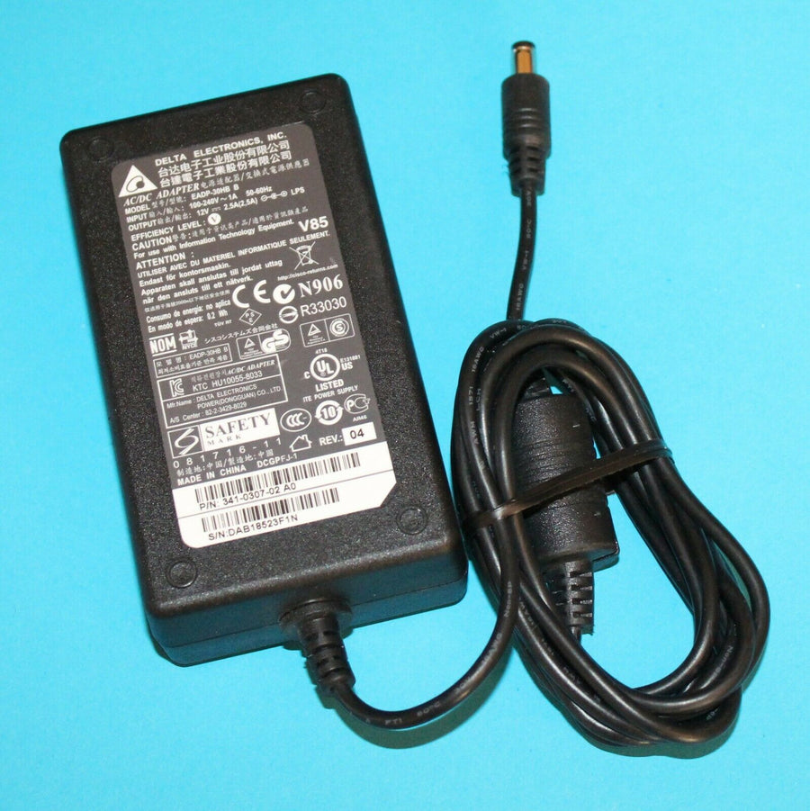 DELTA ELECTRONICS AC Adaptor 12V (EADP 30HB B / 341 0307 02 USED)