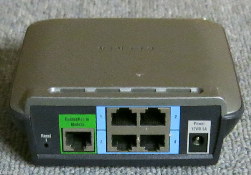 Belkin F5D5231 4 Port Ethernet Wired Switch Cable DSL Router (F5D5231 F5D5231ee USED)