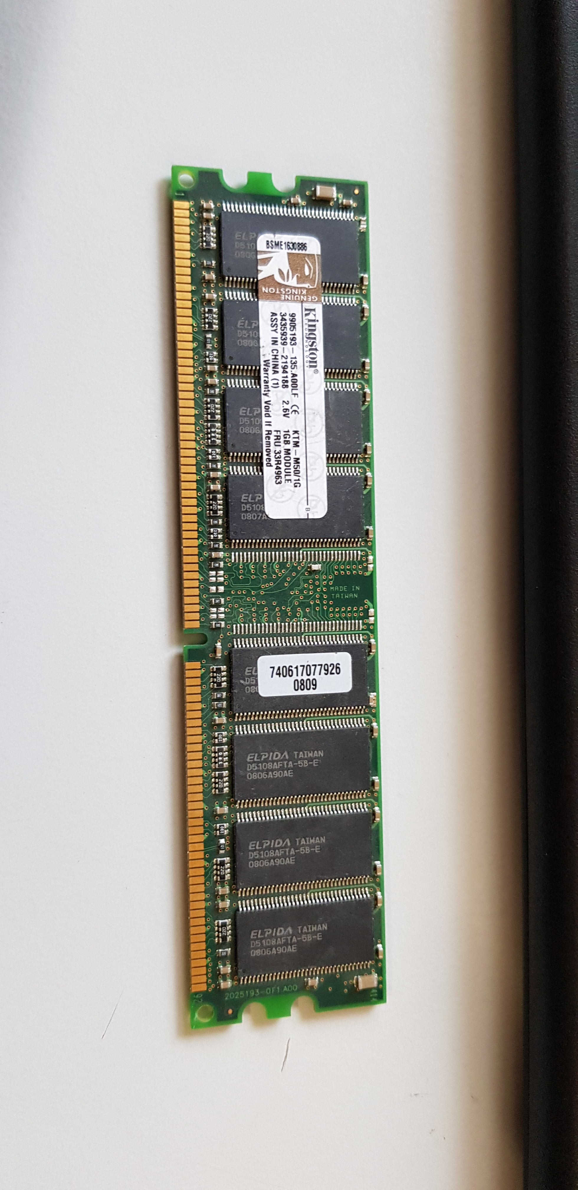 Kingston 1GB DDR PC-3200 DIMM Memory Module (9905193-135.A00LF   KTM-M50/1G)