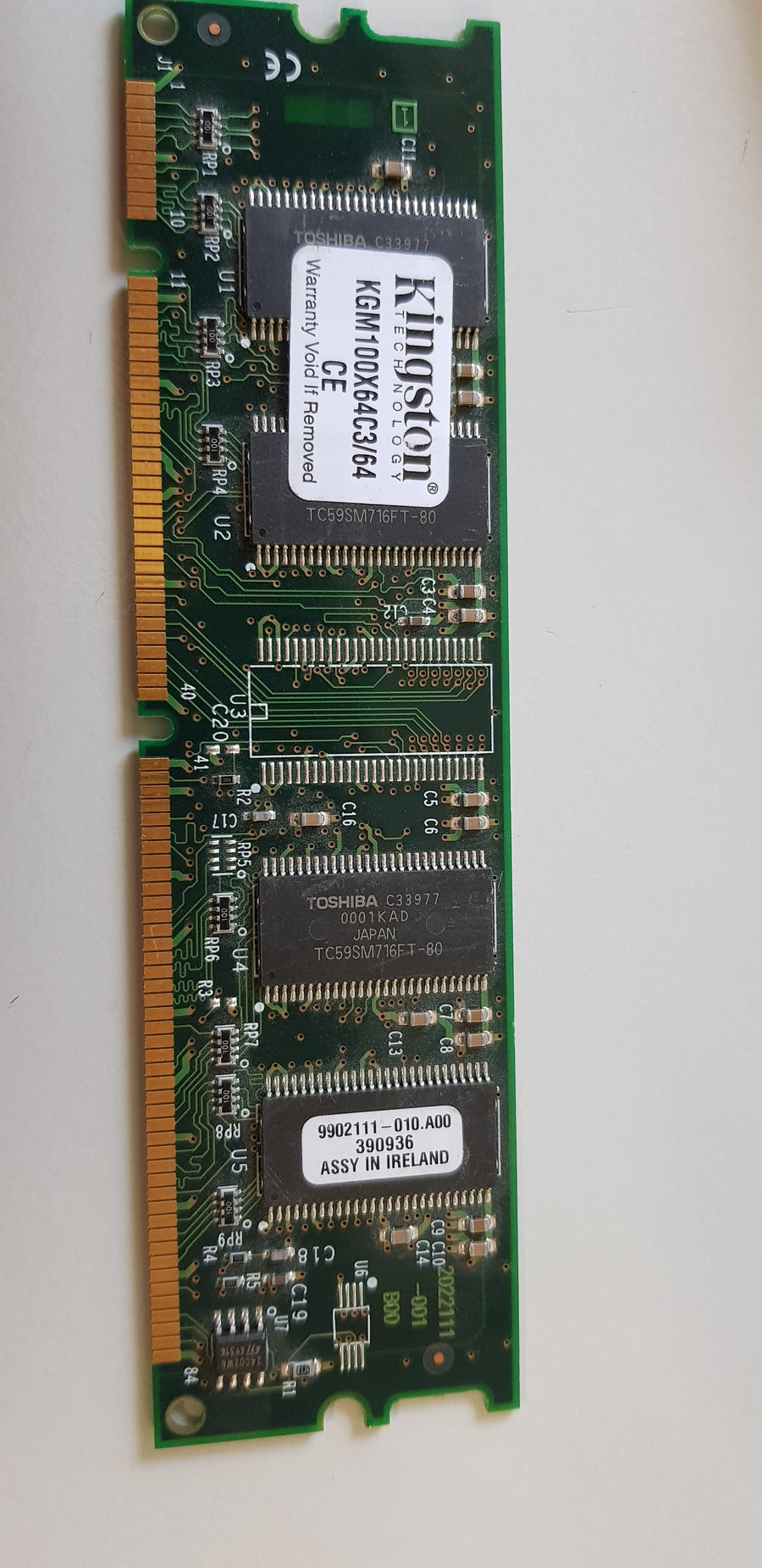 Kingston 128MB 168pin PC100 CL2 16c 8x8 SDRAM DIMM KGM100X64C3/64 9902111
