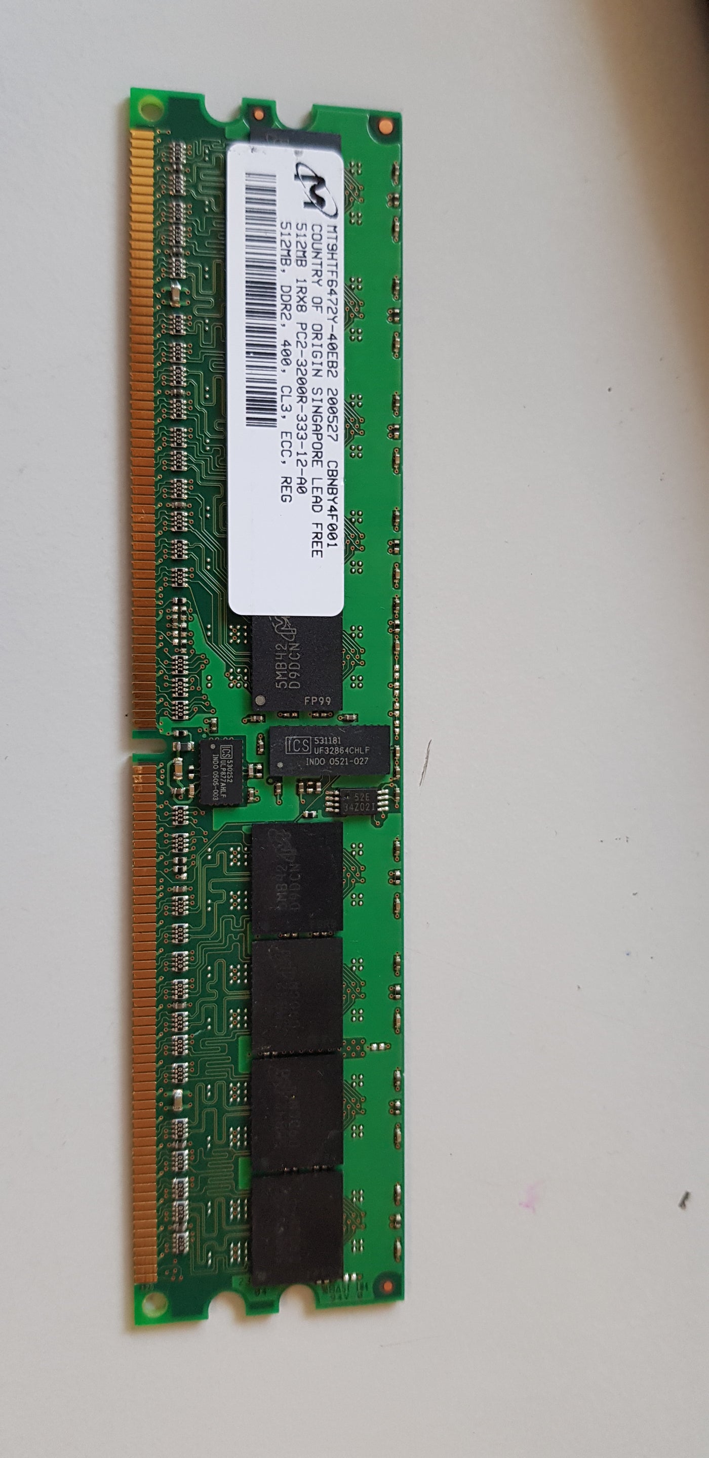 Micron 512Mb DDR2-400 CL3 ECC Reg RAM  PC2-3200R-333-12-A0 (MT9HTF6472Y-40EB2)