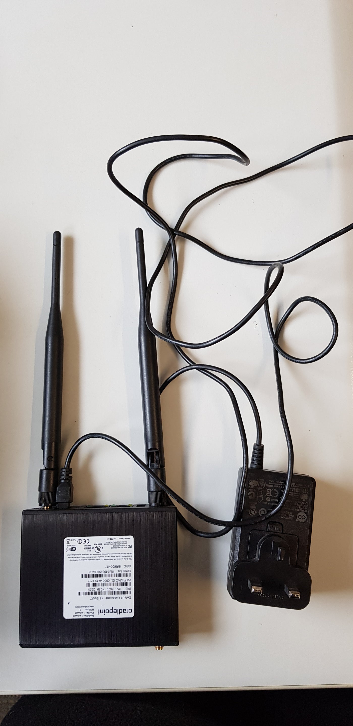 Cradlepoint Mobile Broadband Internet Modem Router WiFi (IBR600P USED)