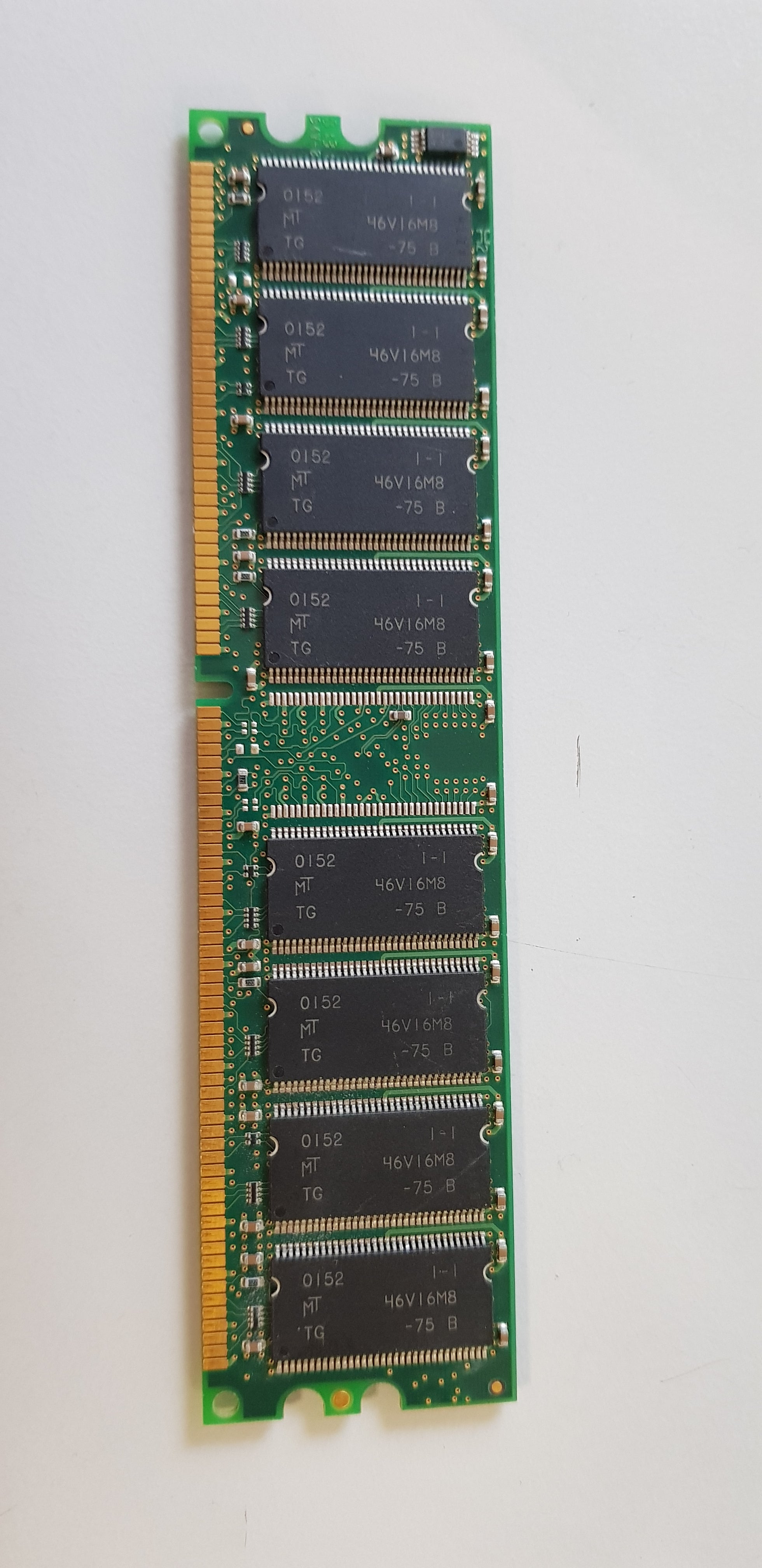 Siemens 256MB PC2100 184P nonECC CL2.5 DDR SDRAM DIMM (SDU03264C2B12MT-75)