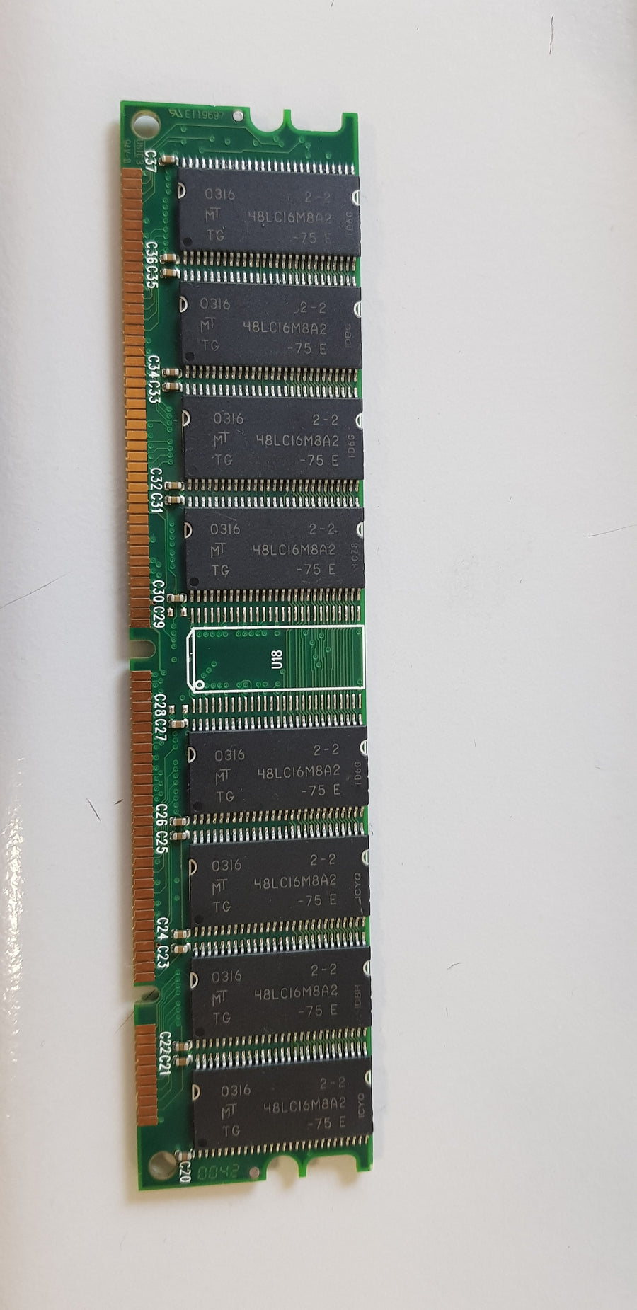 Dane-Elec 256MB PC100 168Pin CL2 100MHz unbuffered nonECC SDRAM DIMM Memory Module (DP100-064322E)