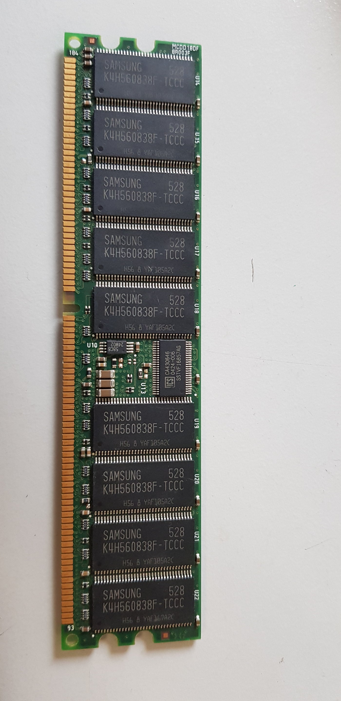 Ventura 512MB DDR Registered ECC PC-3200 400Mhz 2Rx8 DIMM Memory Module (D52BVQ42SV)