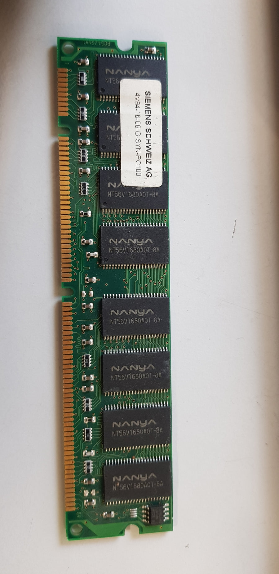 Siemens 32MB 168Pin SD-RAM PC-100 non-ECC DIMM Memory Module (4V64-16-08-G-SYN-PC100)