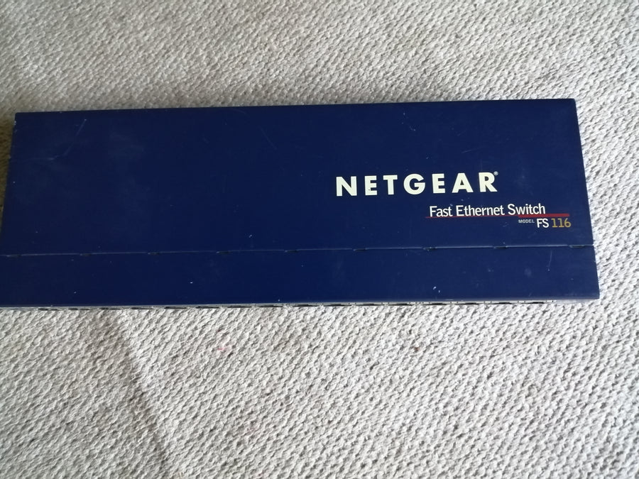 Netgear  16-Port Fast Ethernet Switch 12 v 1.2 amp ( FS116     Netgear no psu )