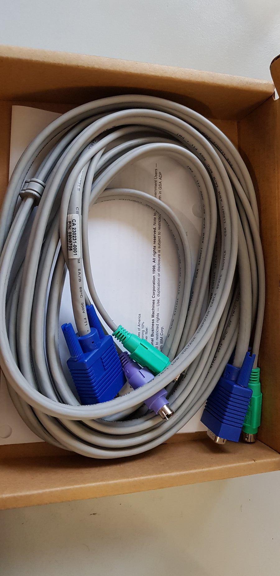 IBM NetBAY Console Cable 12ft 3.6m KVM cable (94G7447)