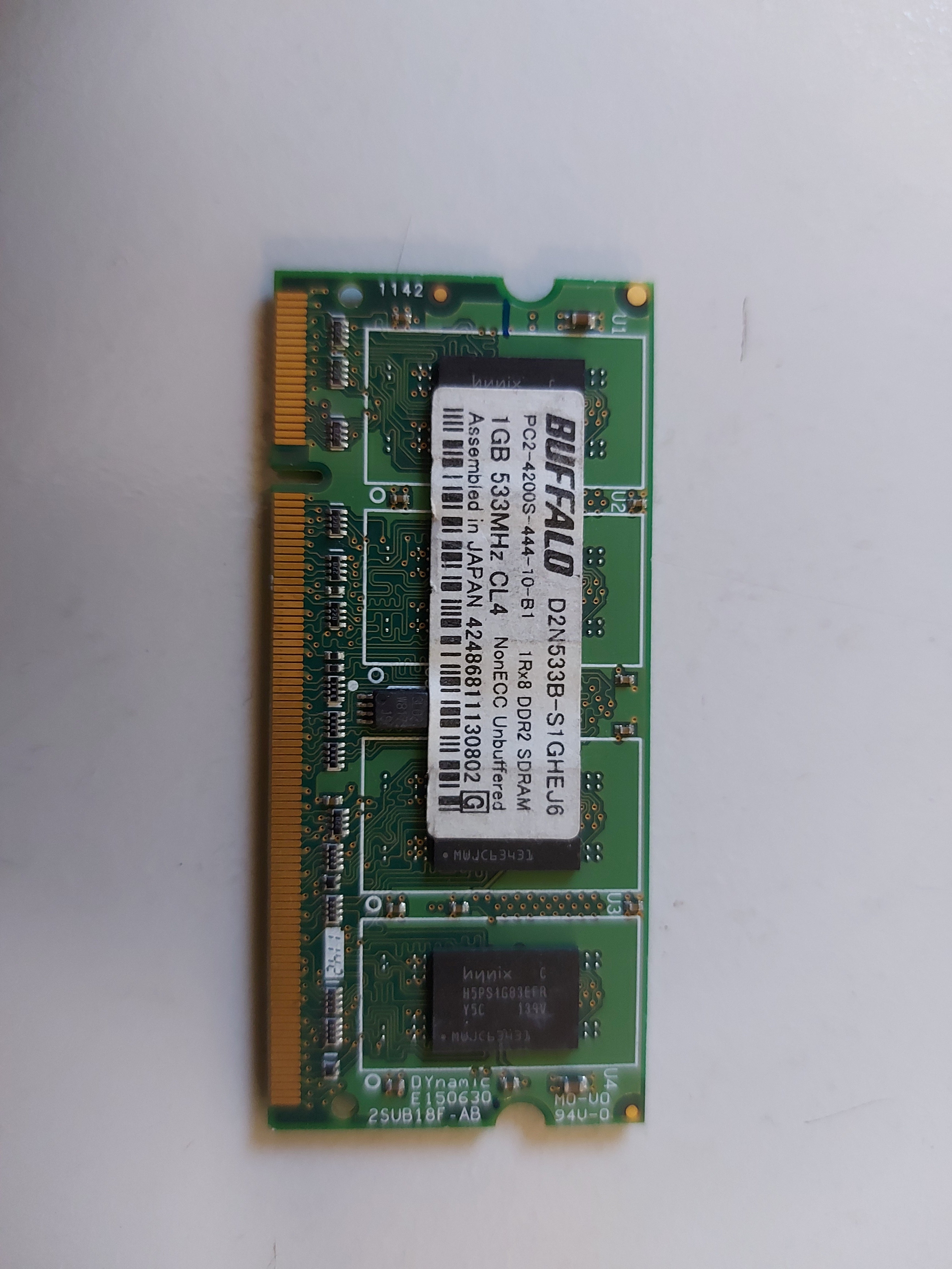 Buffalo 1GB PC2-4200 NonECC Unbuffered CL4 DDR2 SDRAM SODIMM D2N533B-S1GHEJ6
