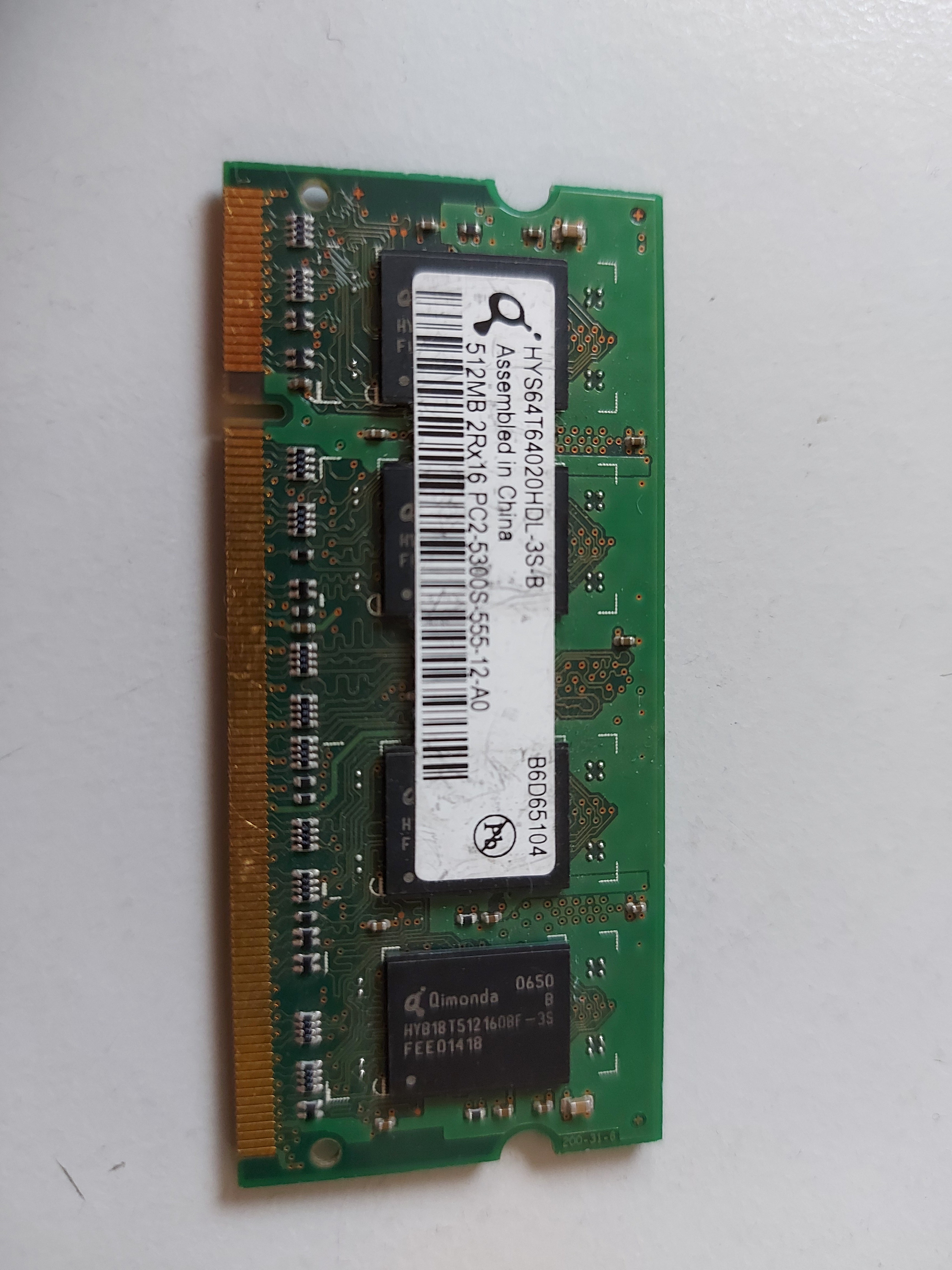 Infineon 512MB DDR2 SODIMM 200pin PC2-5300 667MHz CL5 Memory HYS64T64020HDL-3S-B