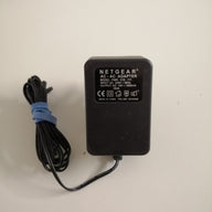 NETGEAR AC ADAPTER PWR -018-711 IN 230V OUT 18V ( PWR-018-711 USED )
