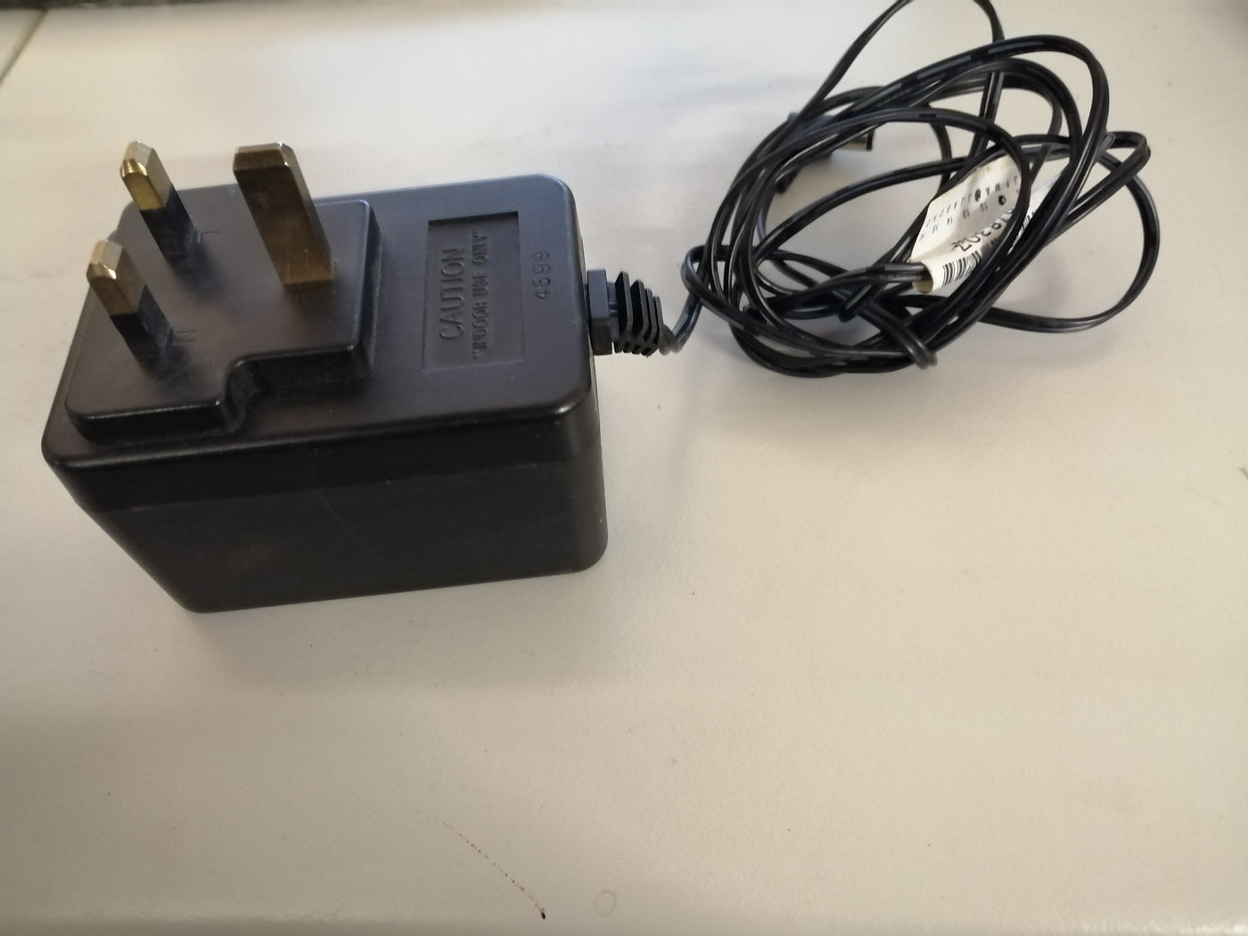 NETGEAR AC/DC ADAPTER PWR-002-008 240V IN 12V 1.2 A OUT ( AD-121200DK USED )