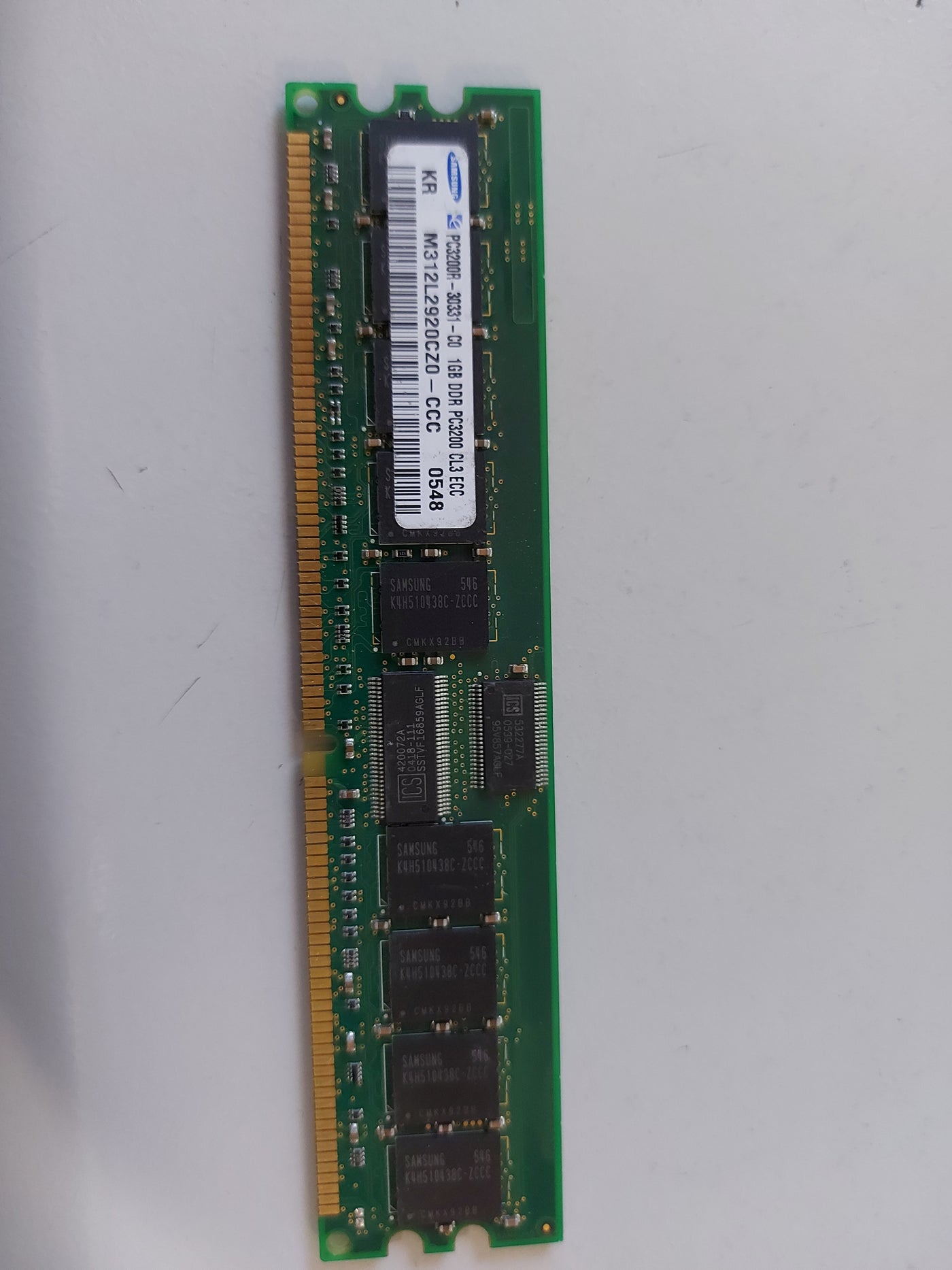Samsung 1GB PC3200 400Mhz DDR CL3 ECC SDRAM ( M312L2920CZ0-CCC M312L2920CZ0-CCC    Samsung )