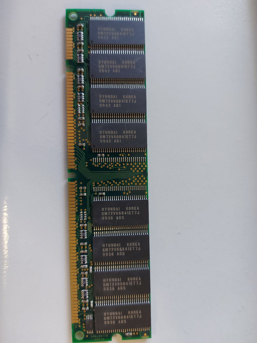 Hyundai 128 MB SD-RAM 168-pin PC-100 non-ECC CL3 DIMM Module GMM26416233ENTG-7J