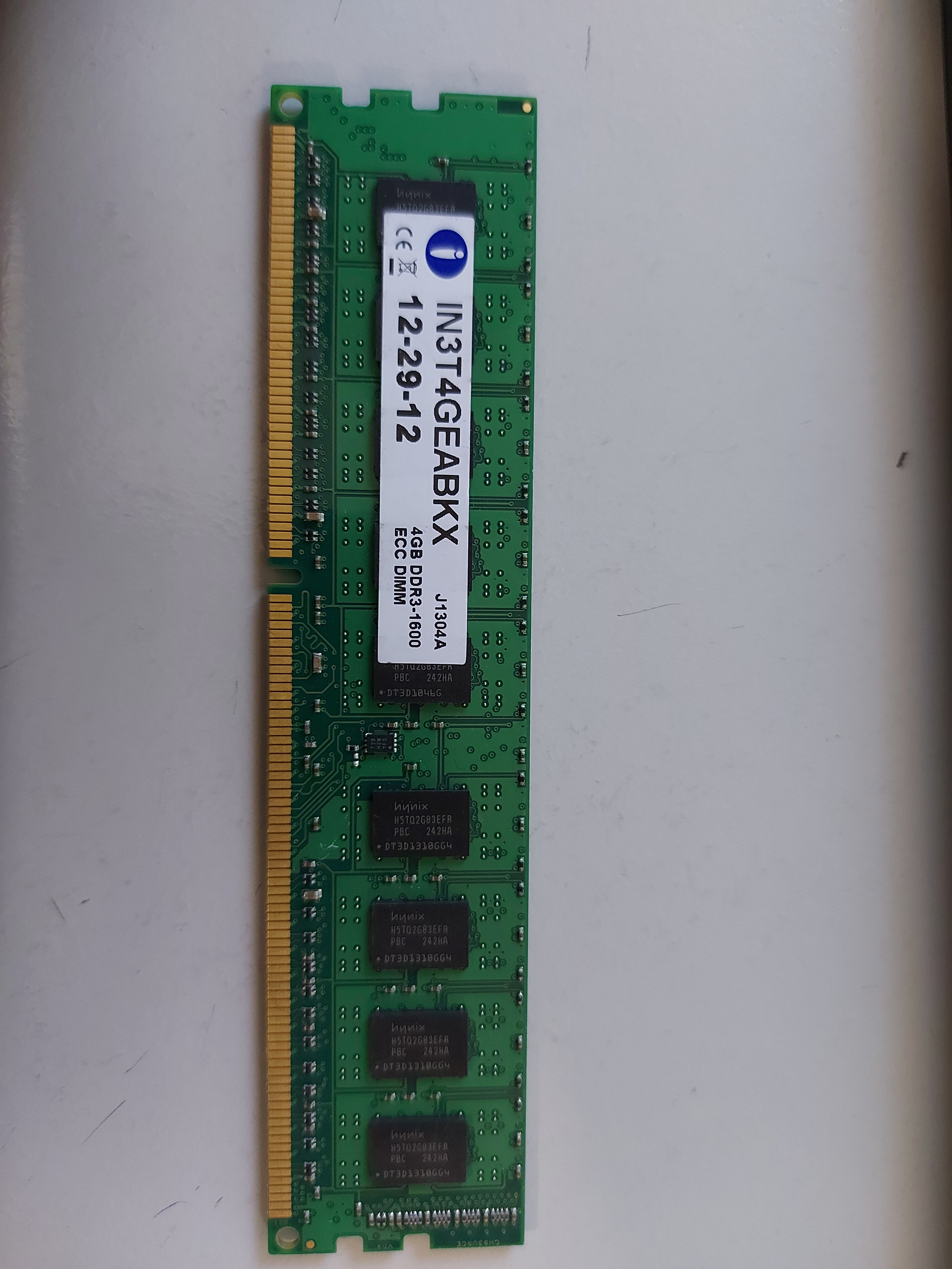 Integral 4GB PC3-12800 DDR3 non-ECC Unbuffered CL11 240-Pin DIMM IN3T4GEABKX