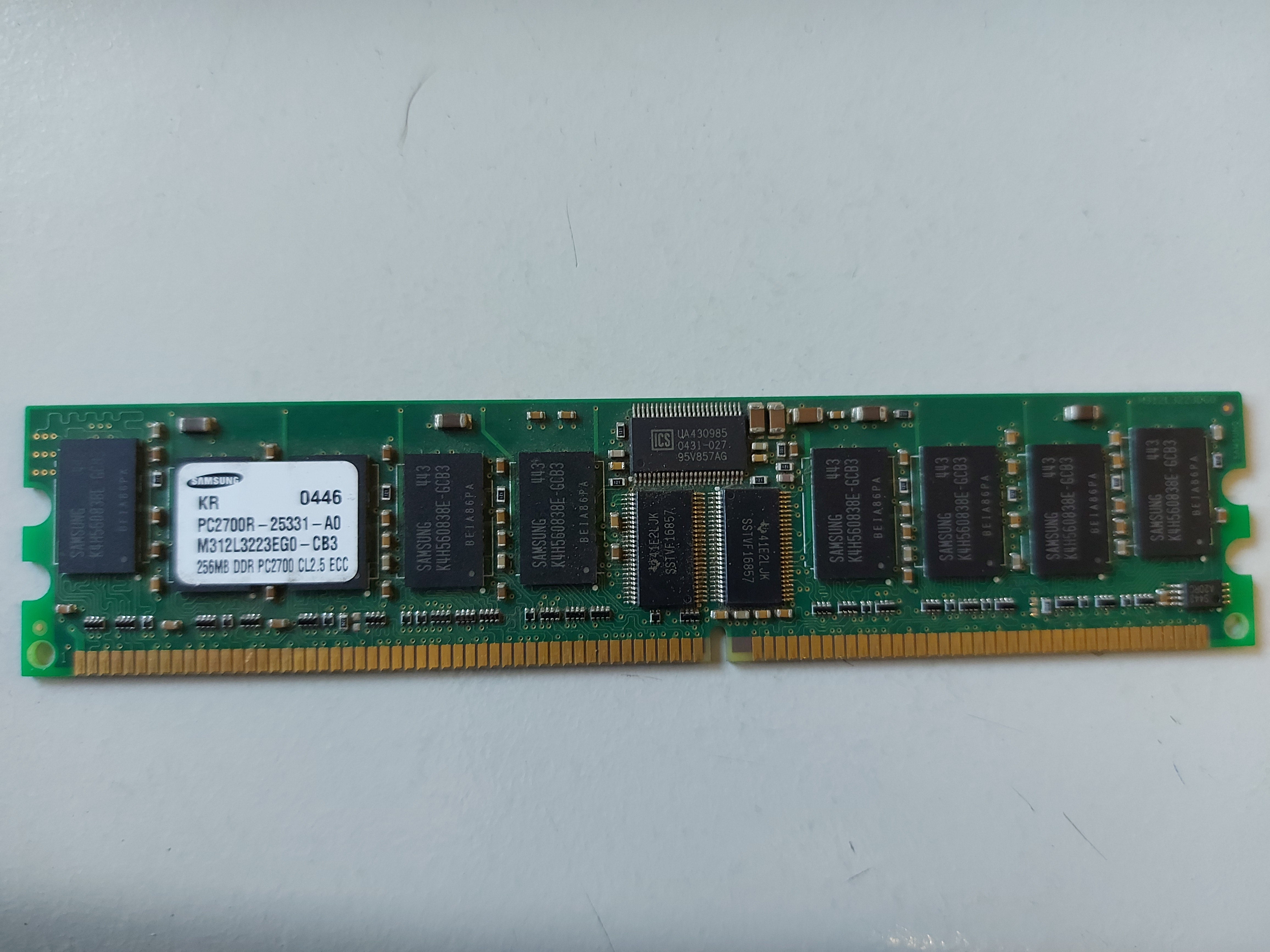 Samsung 256MB DDR-333MHz PC2700 ECC Registered CL2.5 184-P DIMM M312L3223EG0-CB3