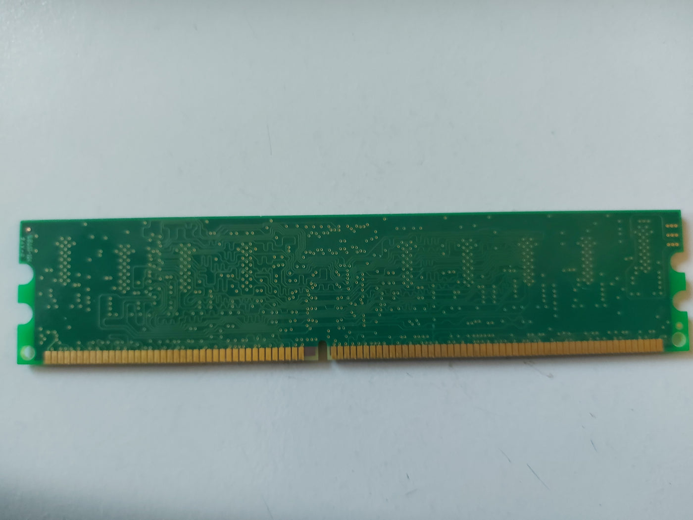Samsung 256MB DDR-333MHz PC2700 ECC Registered CL2.5 184-P DIMM M312L3223EG0-CB3