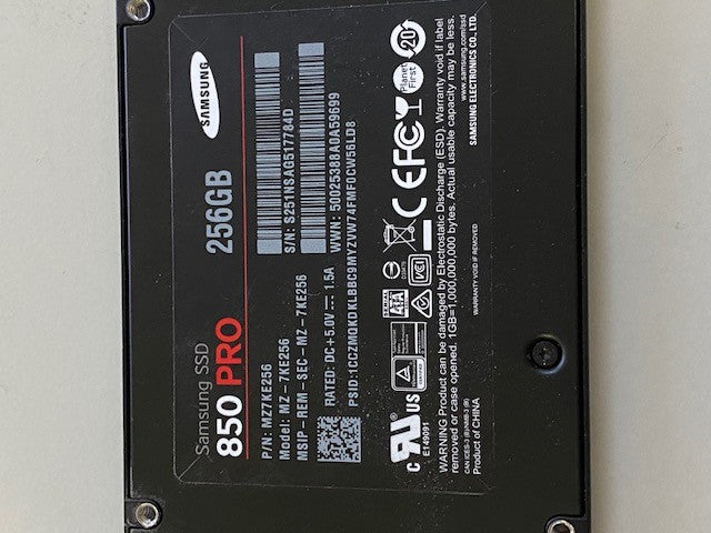 SAMSUNG SSD 256GB 850 PRO SATA MZ-7KE256    Samsung