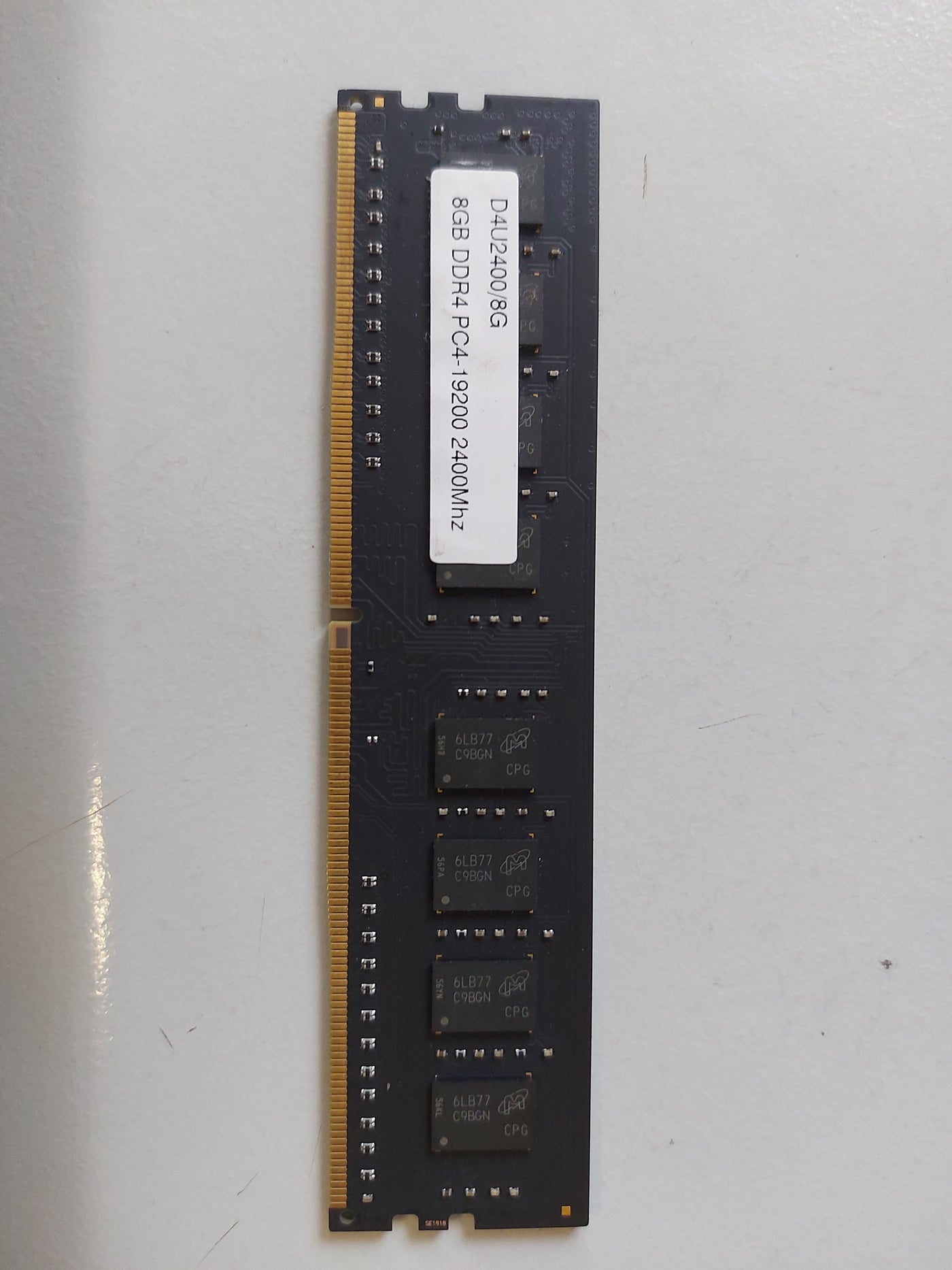 Generic 8GB DDR4 PC4-19200 2400MHz DIMM Memory Module D4U2400/8G