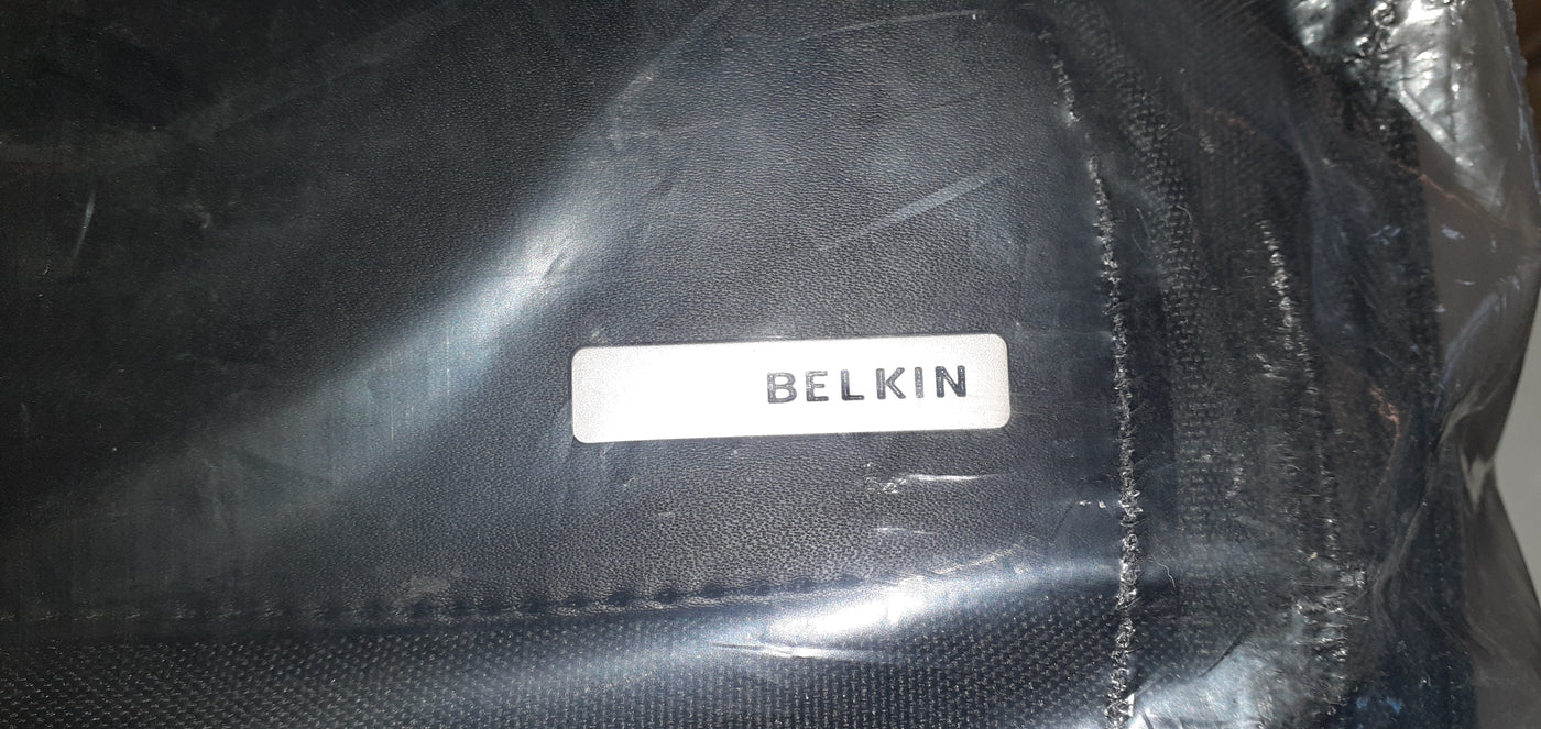 Belkin F8N334CW 18 inch laptop bag