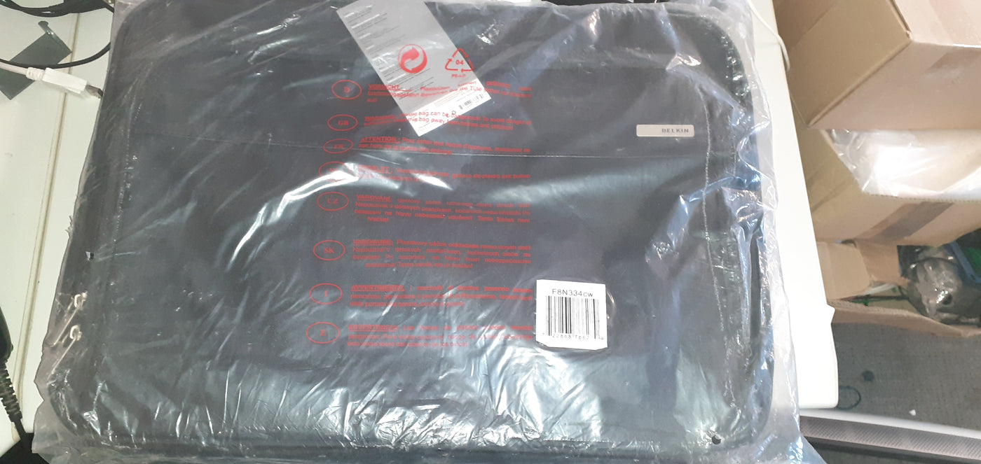 Belkin F8N334CW 18 inch laptop bag