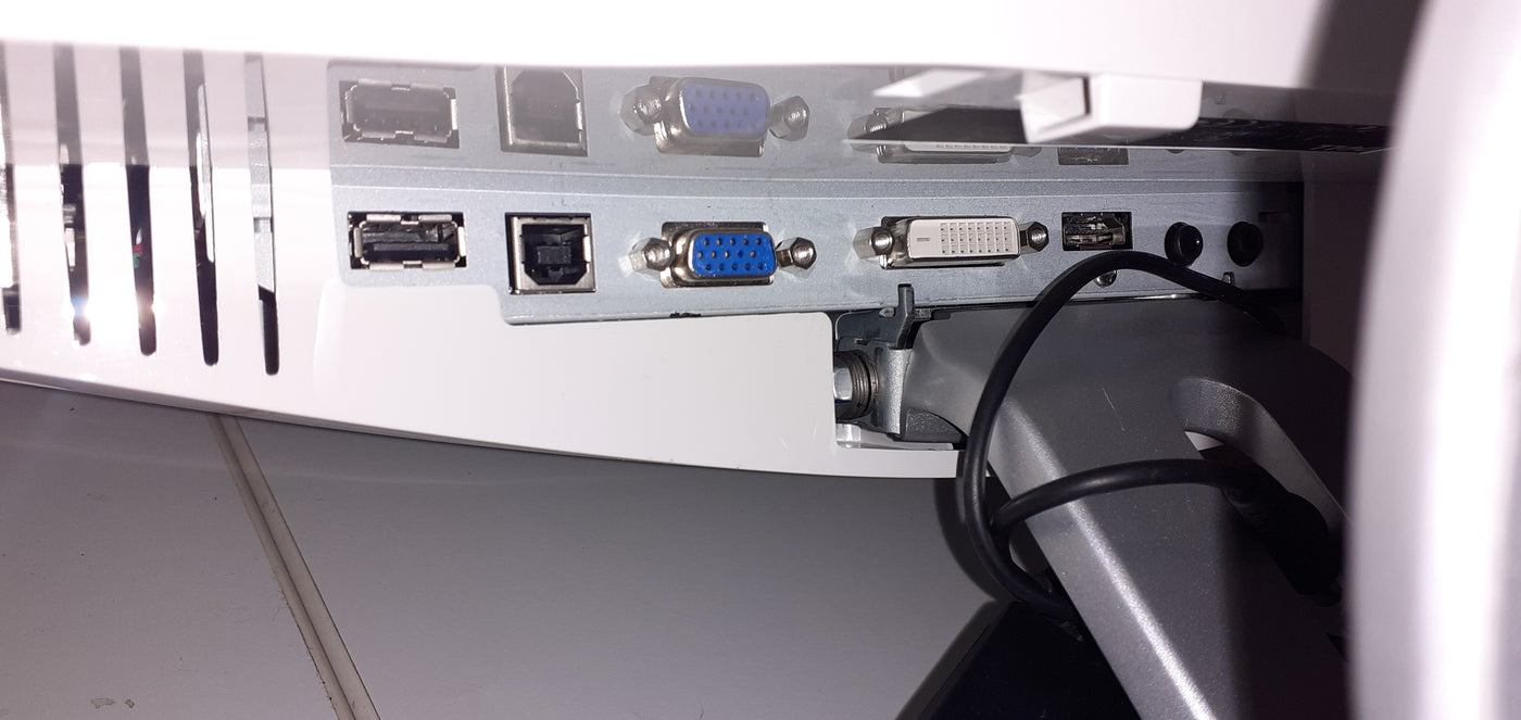 Dell SX2210T 22 inch Monitor